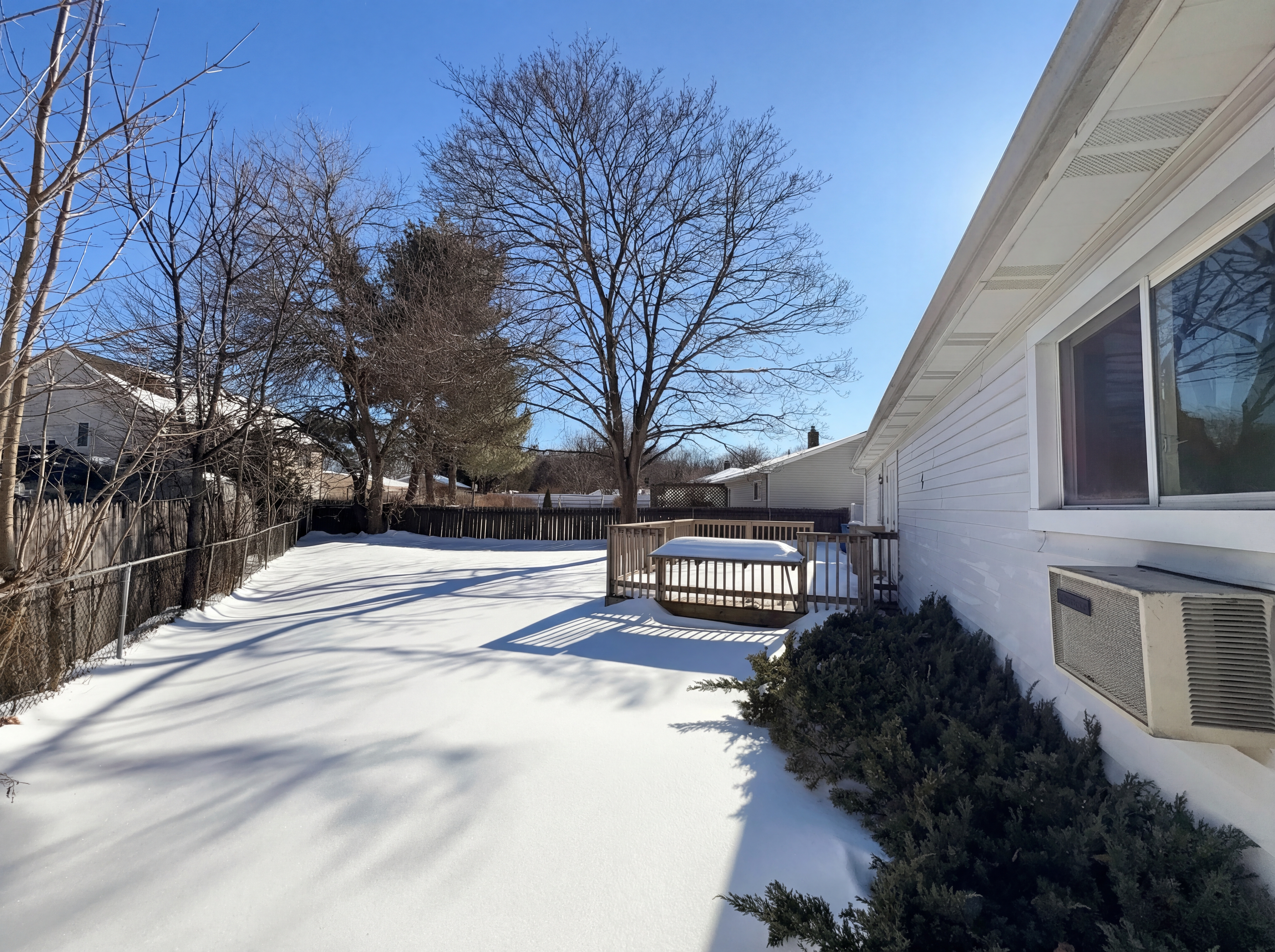 Photo 22 of 24 of 47 Brandywine Cir, Piscataway, NJ