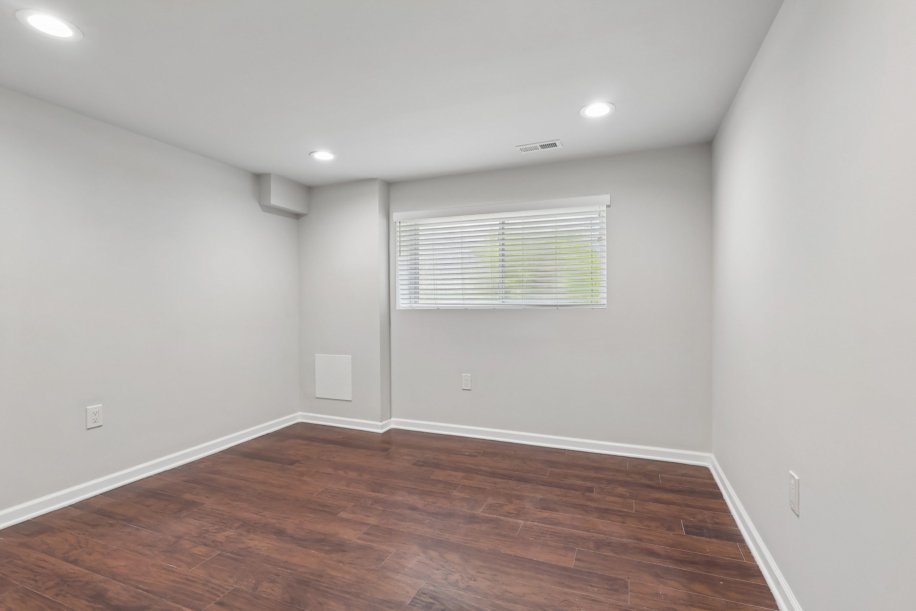 Photo 13 of 41 of 22 Yale Rd, Atco, NJ