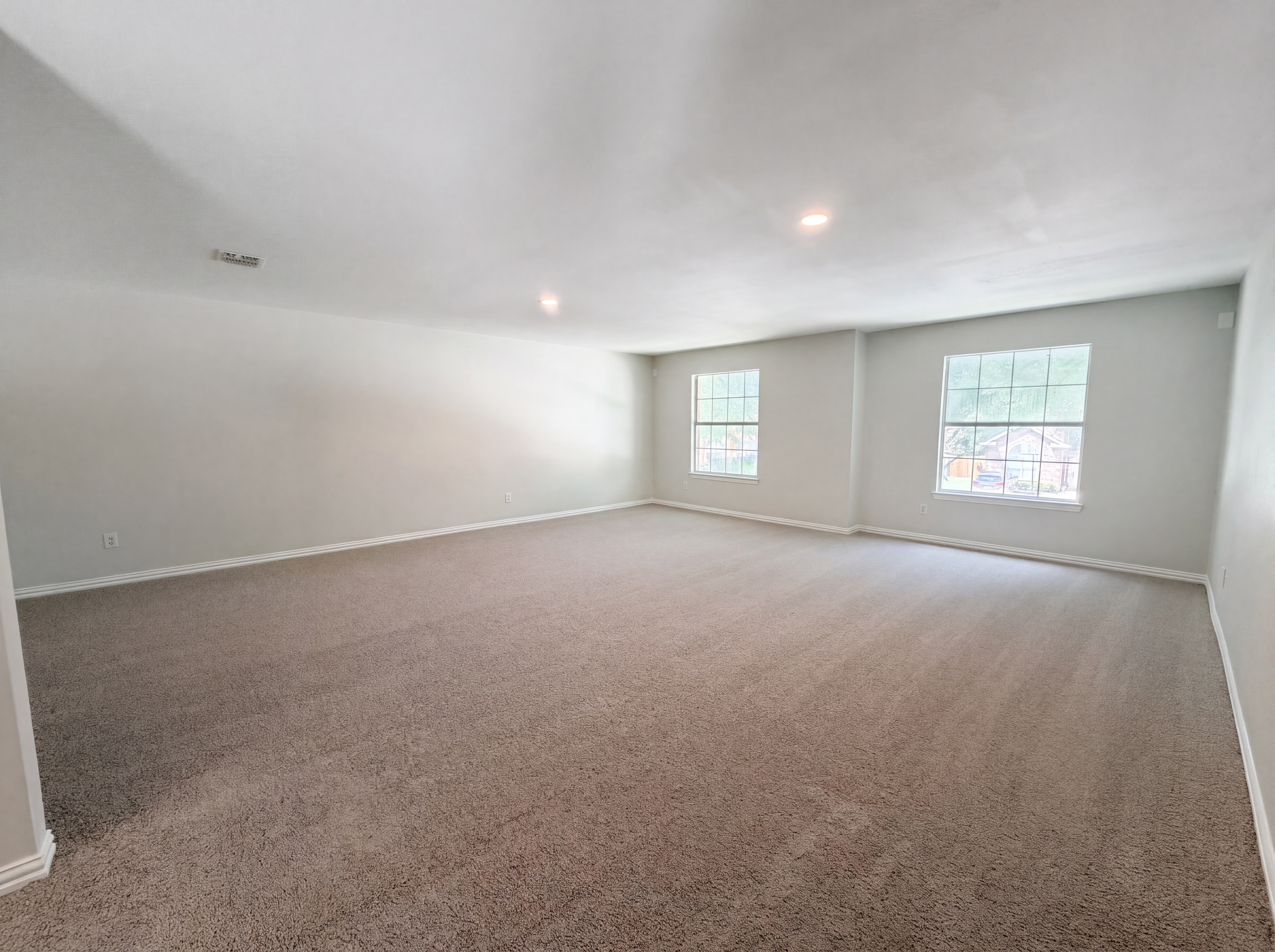 Photo 11 of 34 of 2211 Dana Dr, Flower Mound, TX