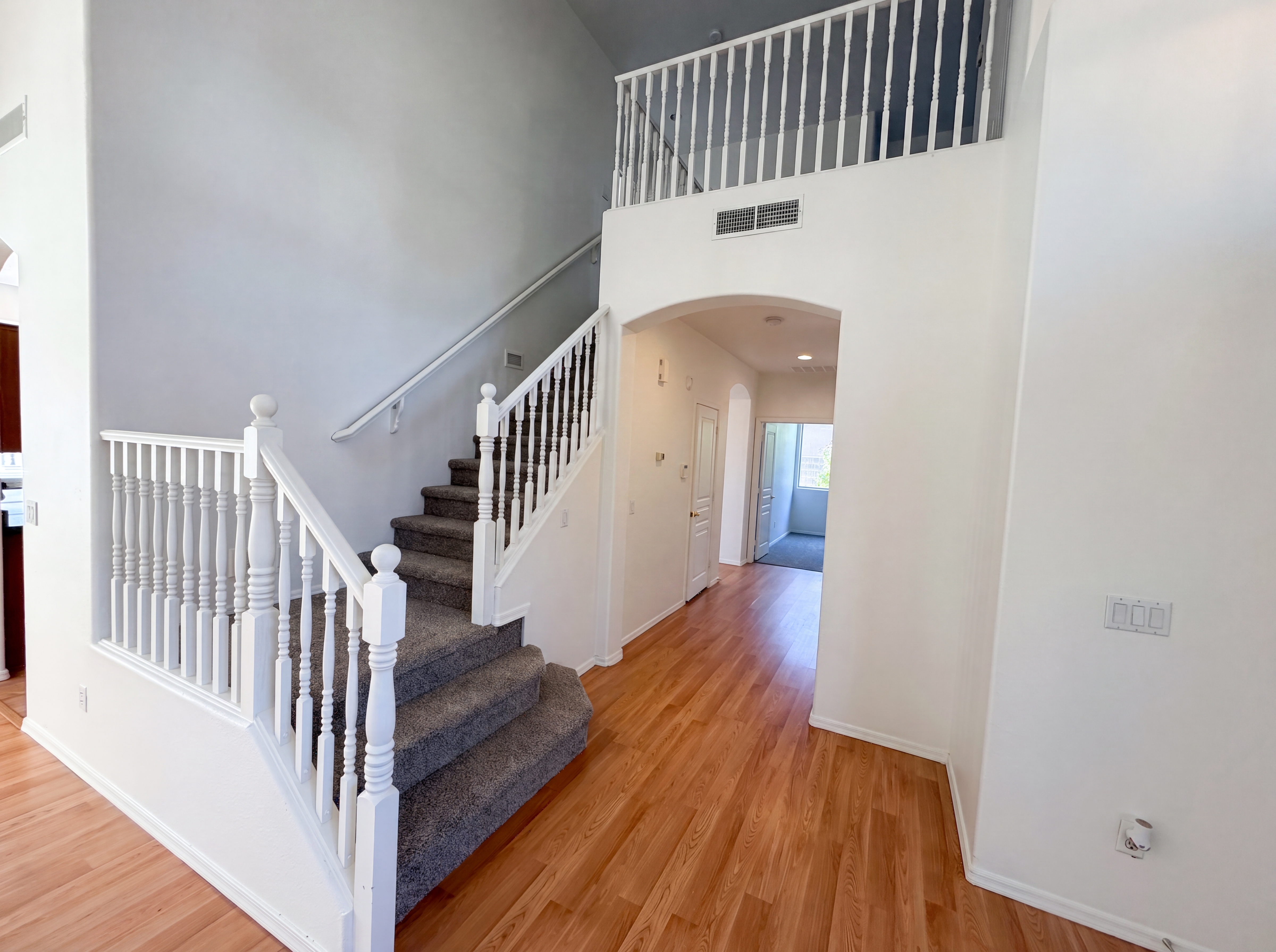 Photo 10 of 38 of 2133 S Nielson St, Gilbert, AZ