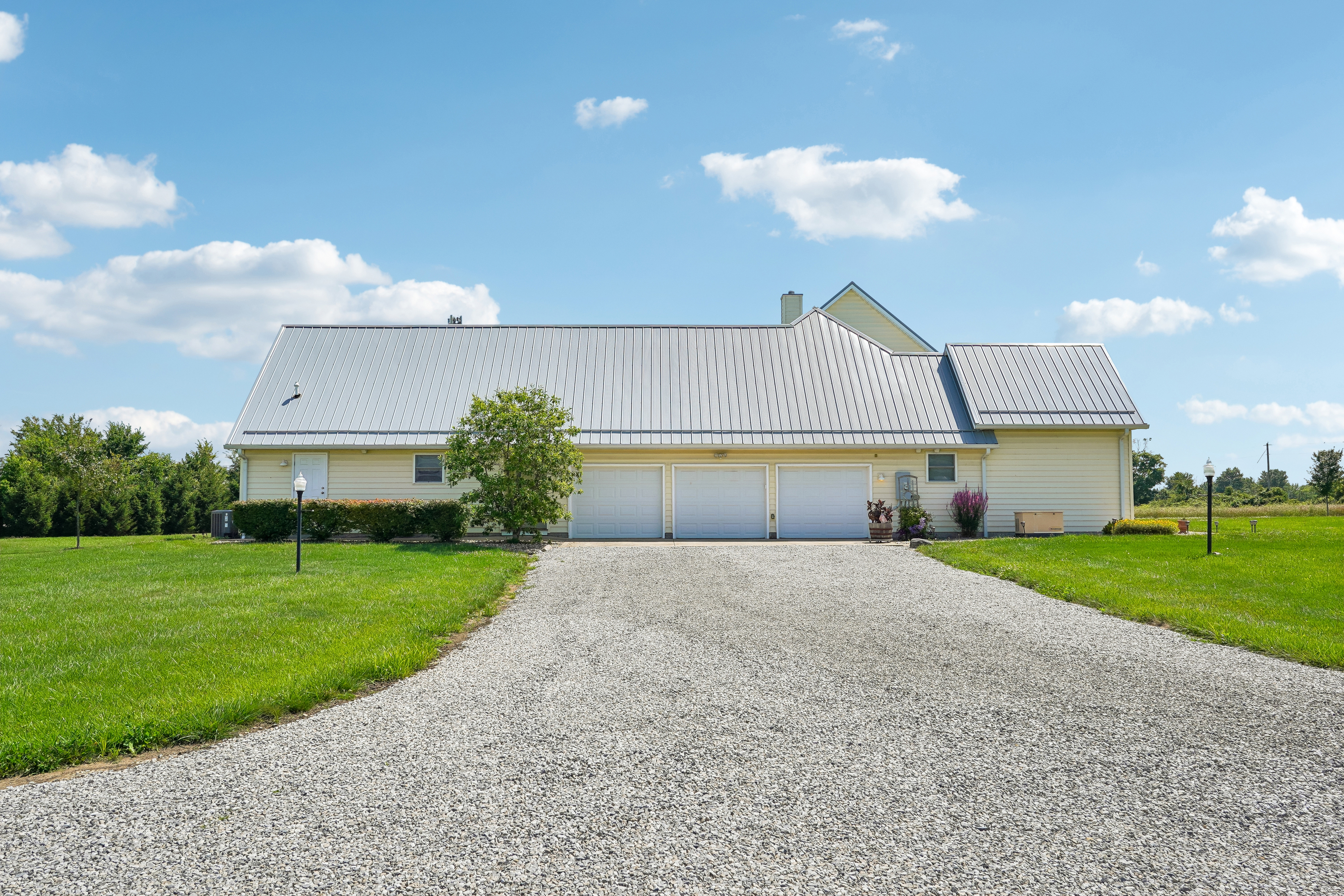 Photo 57 of 61 of 6400 Clark Rd, Sunbury, OH