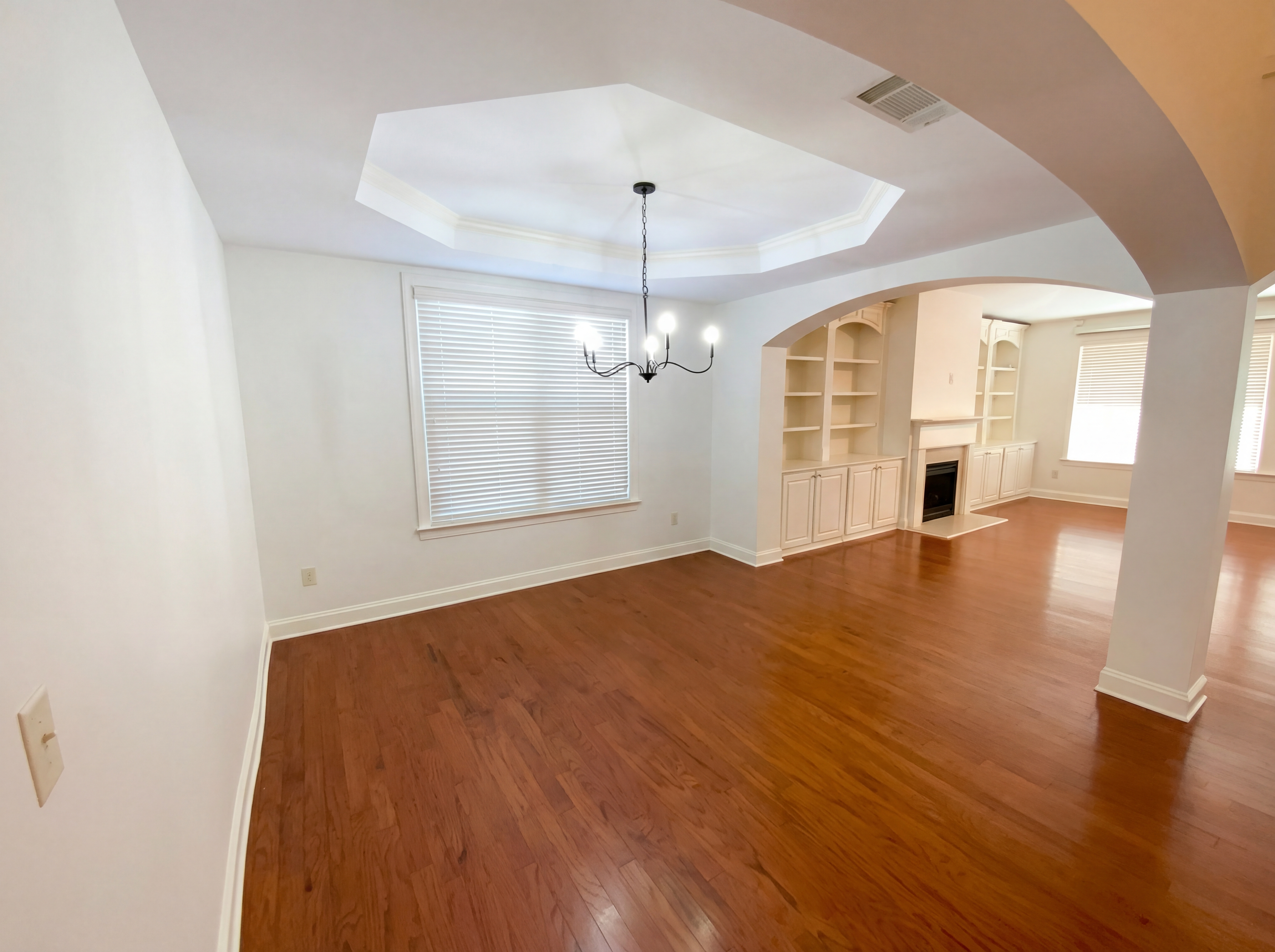 Photo 11 of 26 of 6515 Bentley Ridge Dr, Cumming, GA