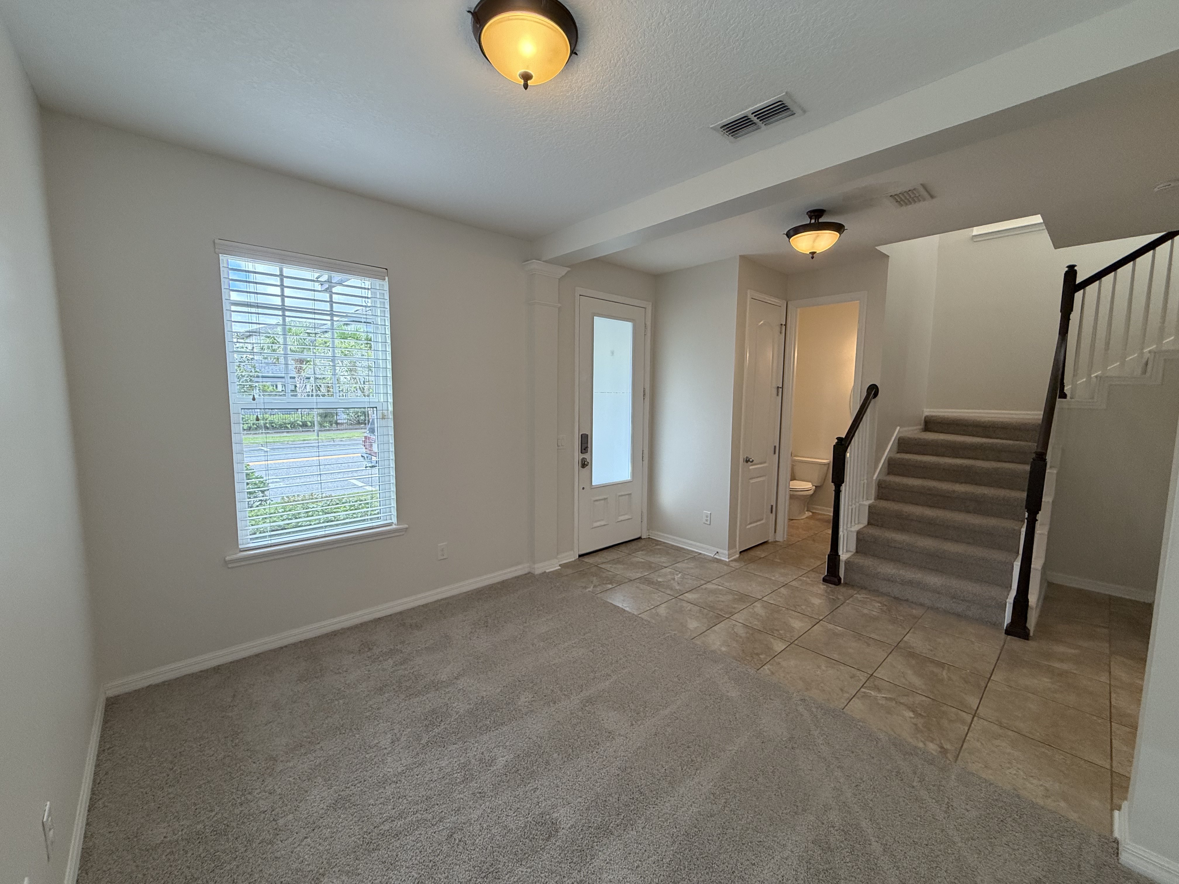 Photo 14 of 39 of 8231 Laureate Blvd, Orlando, FL