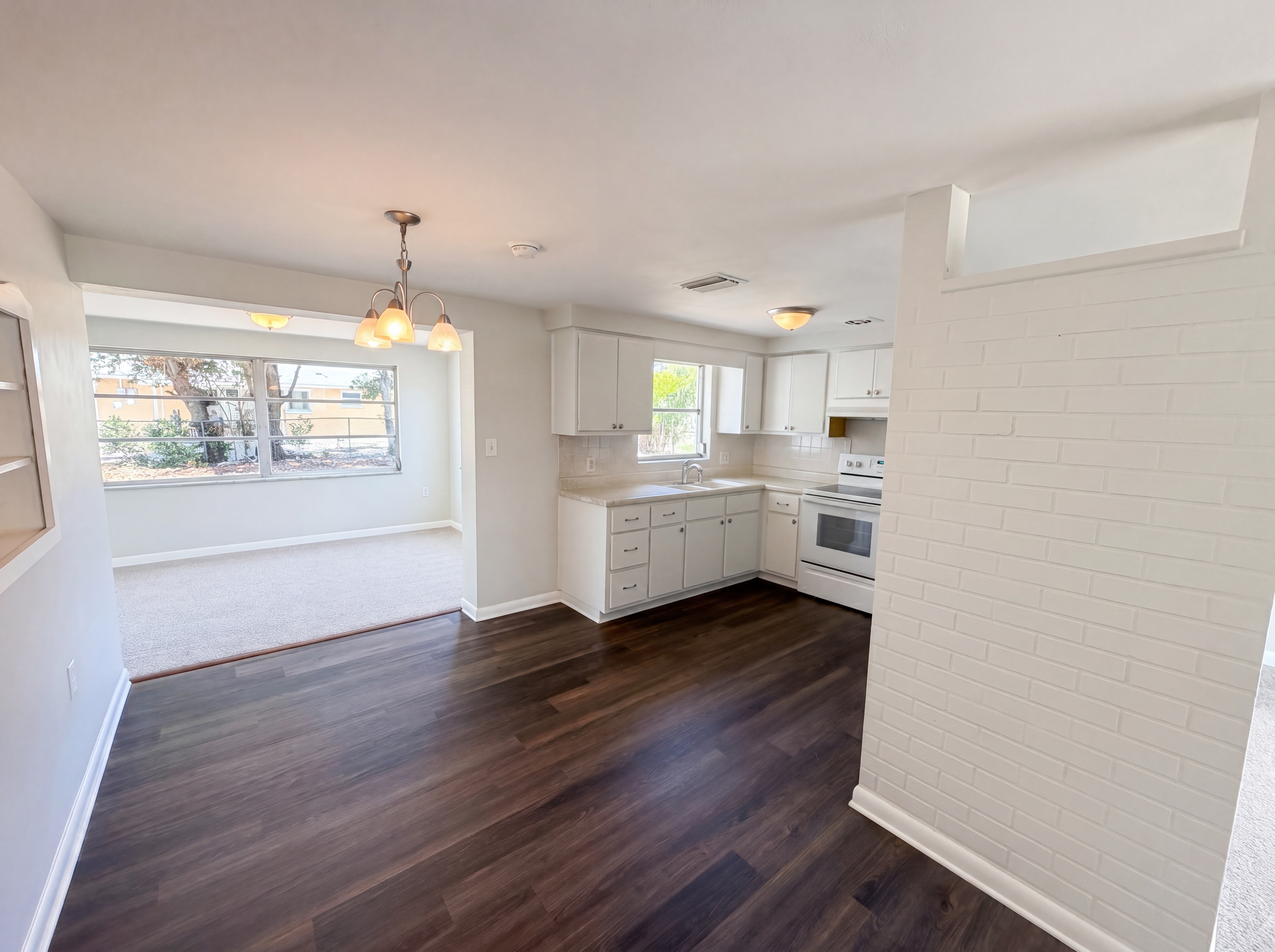 Photo 7 of 26 of 3523 Berkshire St, New Port Richey, FL