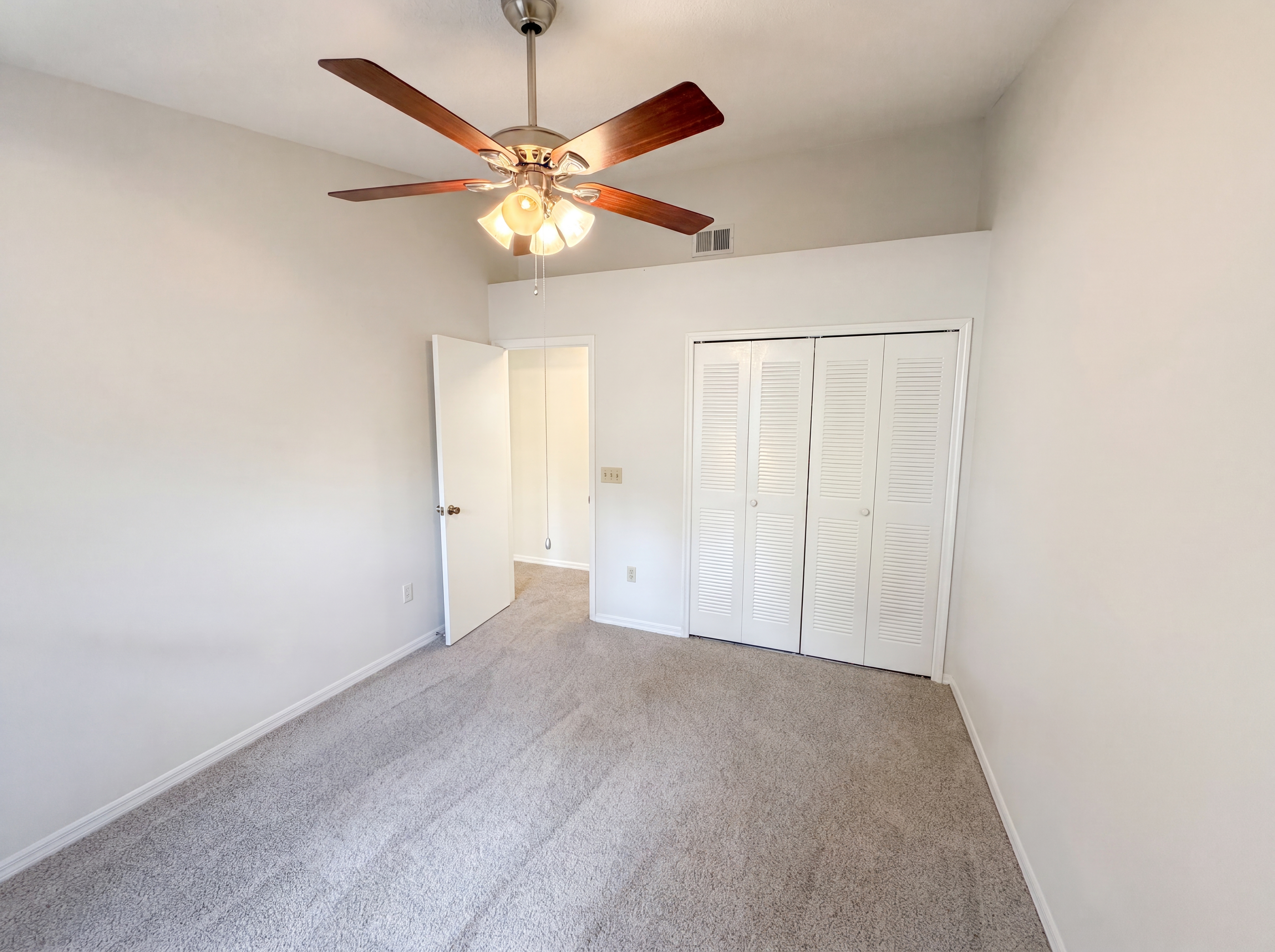 Photo 12 of 24 of 5955 Calais Way, Orlando, FL