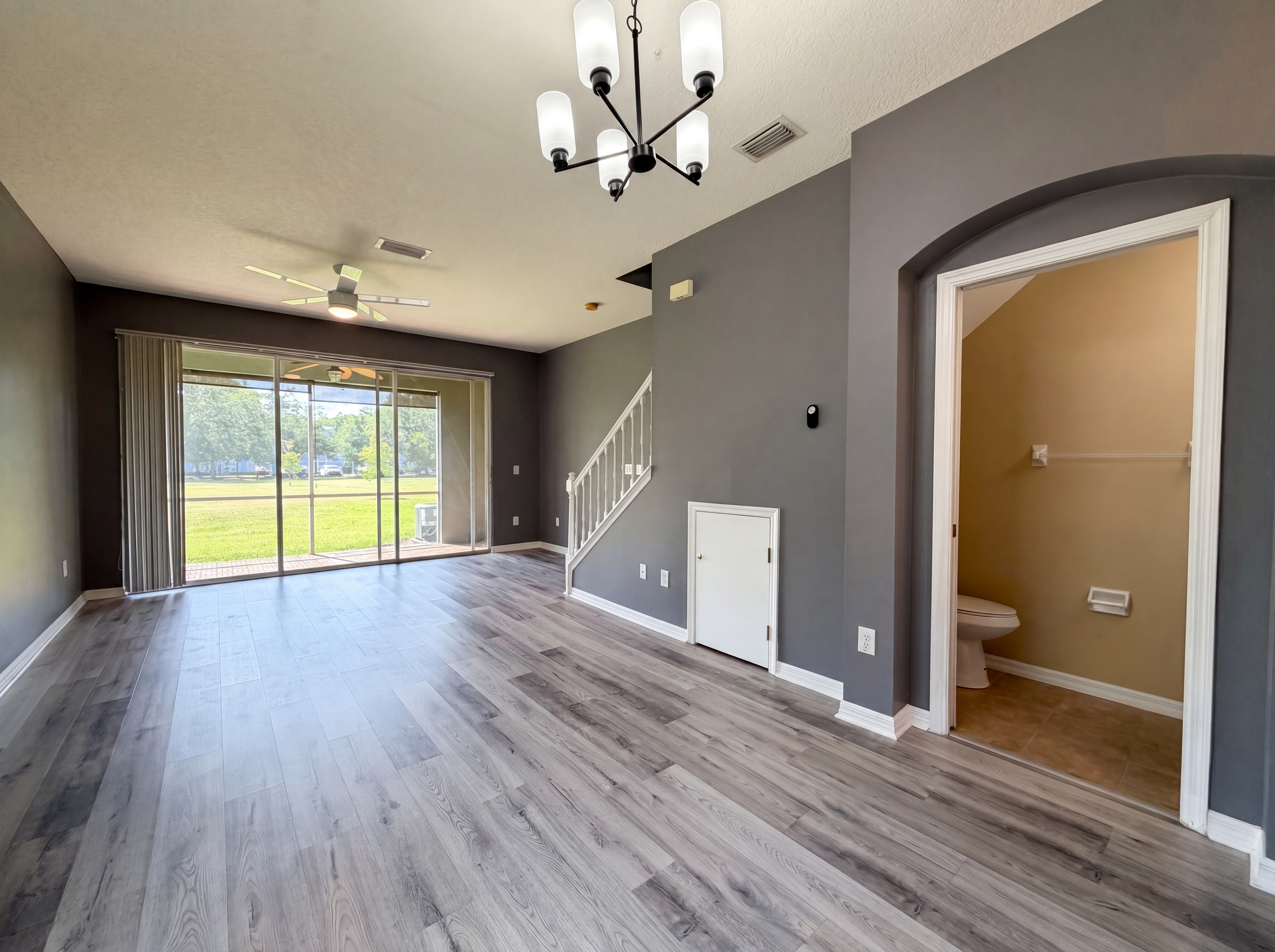 Photo 3 of 25 of 2614 Chelsea Manor Blvd, Brandon, FL