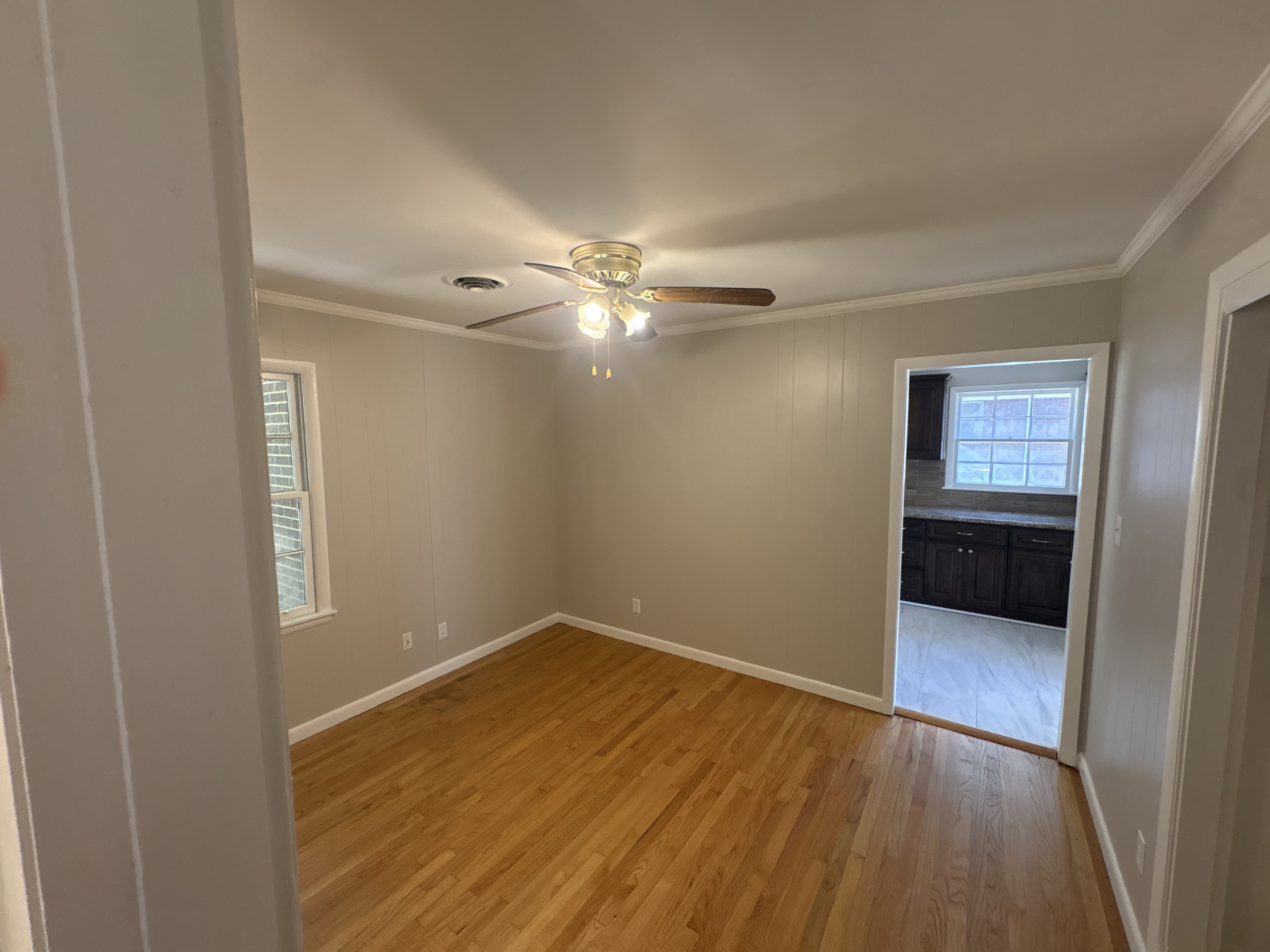 Photo 9 of 22 of 3327 Loch Haven Rd, Montgomery, AL
