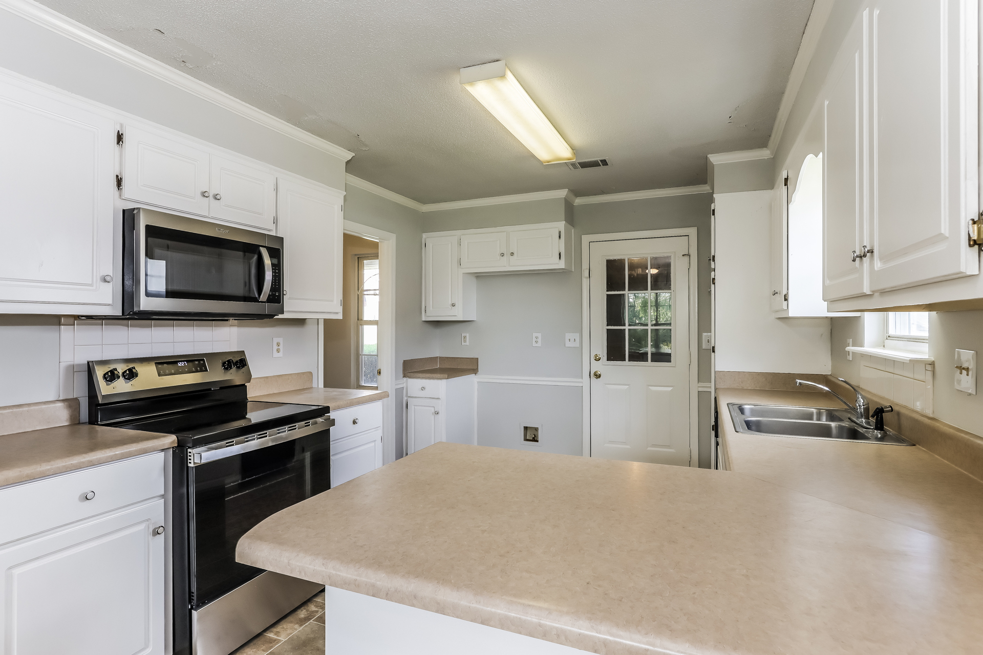 Photo 6 of 23 of 1734 Harrogate Dr, Augusta, GA
