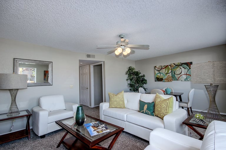 Photo 11 of 24 - 631 E Appaloosa Rd, Gilbert, AZ 85296
