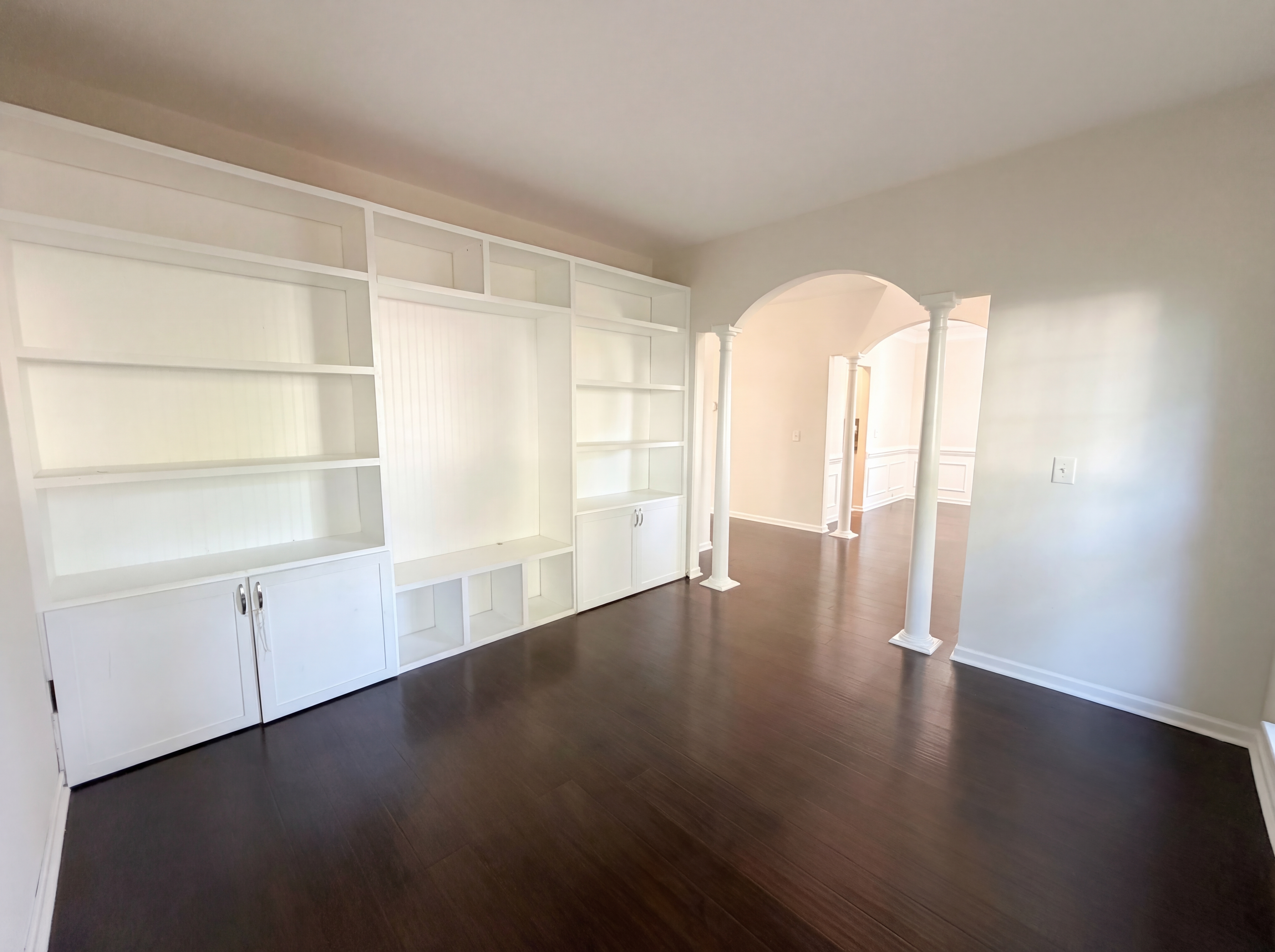 Photo 8 of 27 of 8692 Hickory Creek Ct, North Charleston, SC