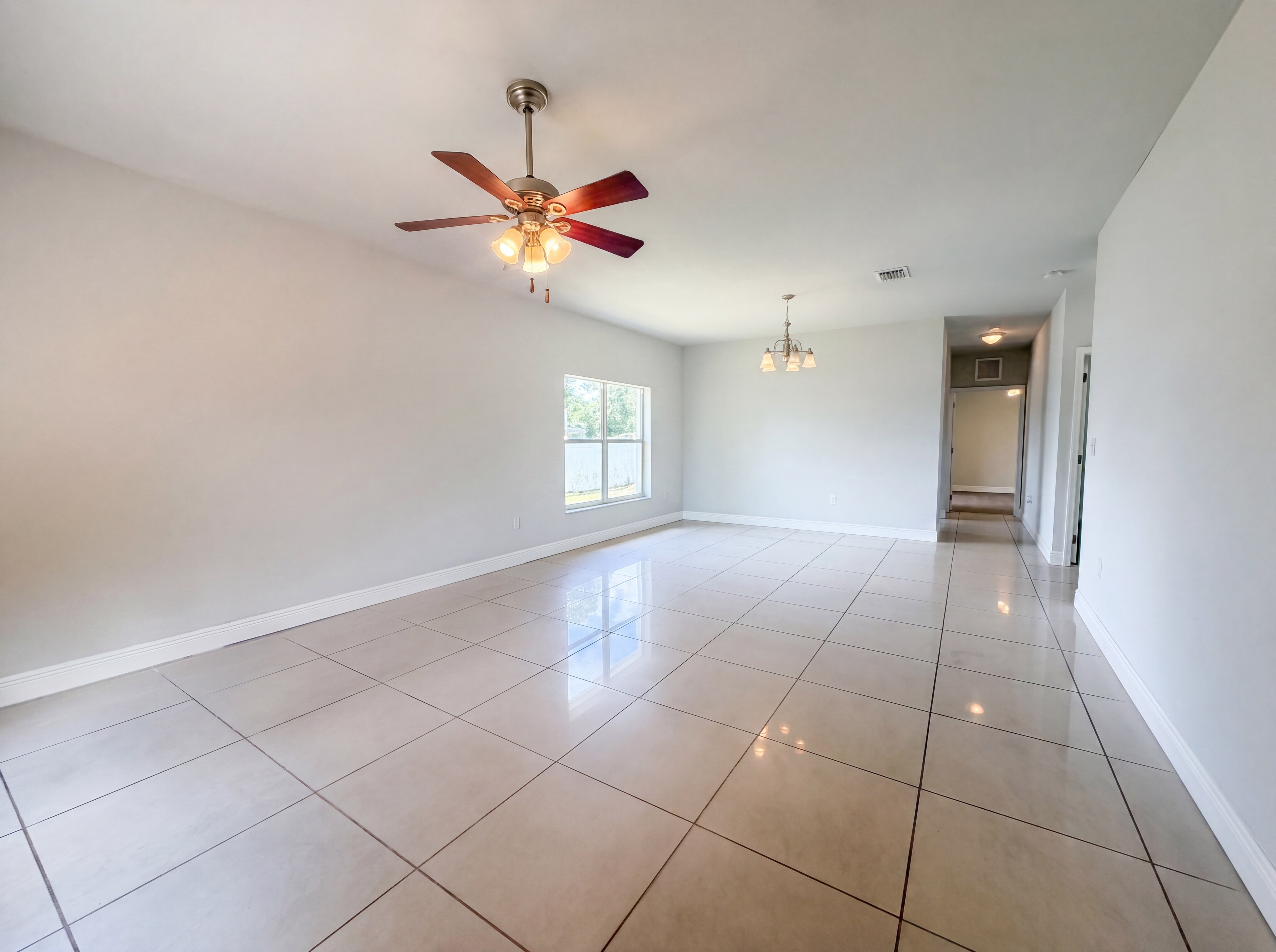 Photo 3 of 19 of 453 N Deerfield Ave, Deerfield Beach, FL
