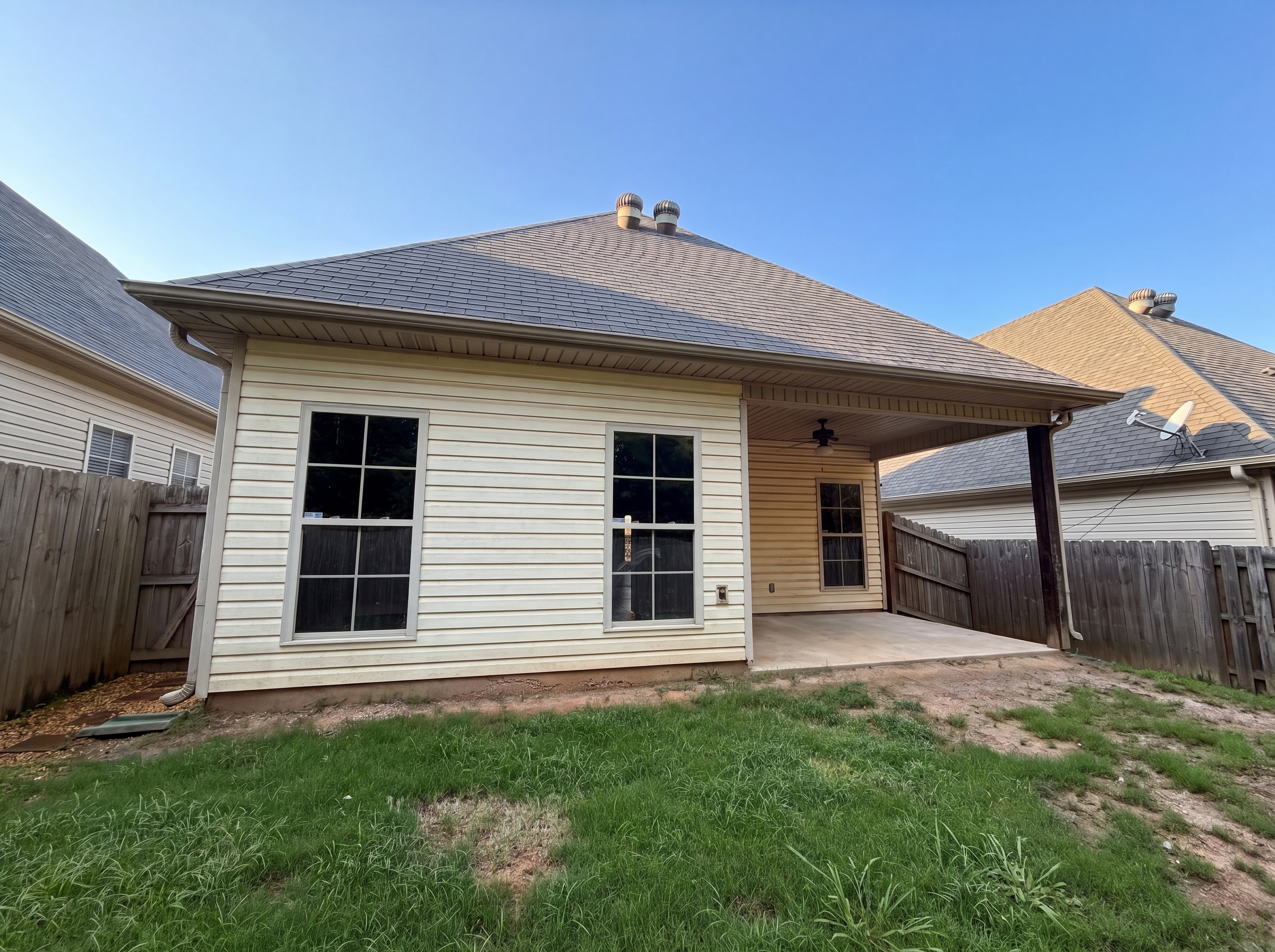 Photo 5 of 17 of 124 Cattail Ln, Calera, AL