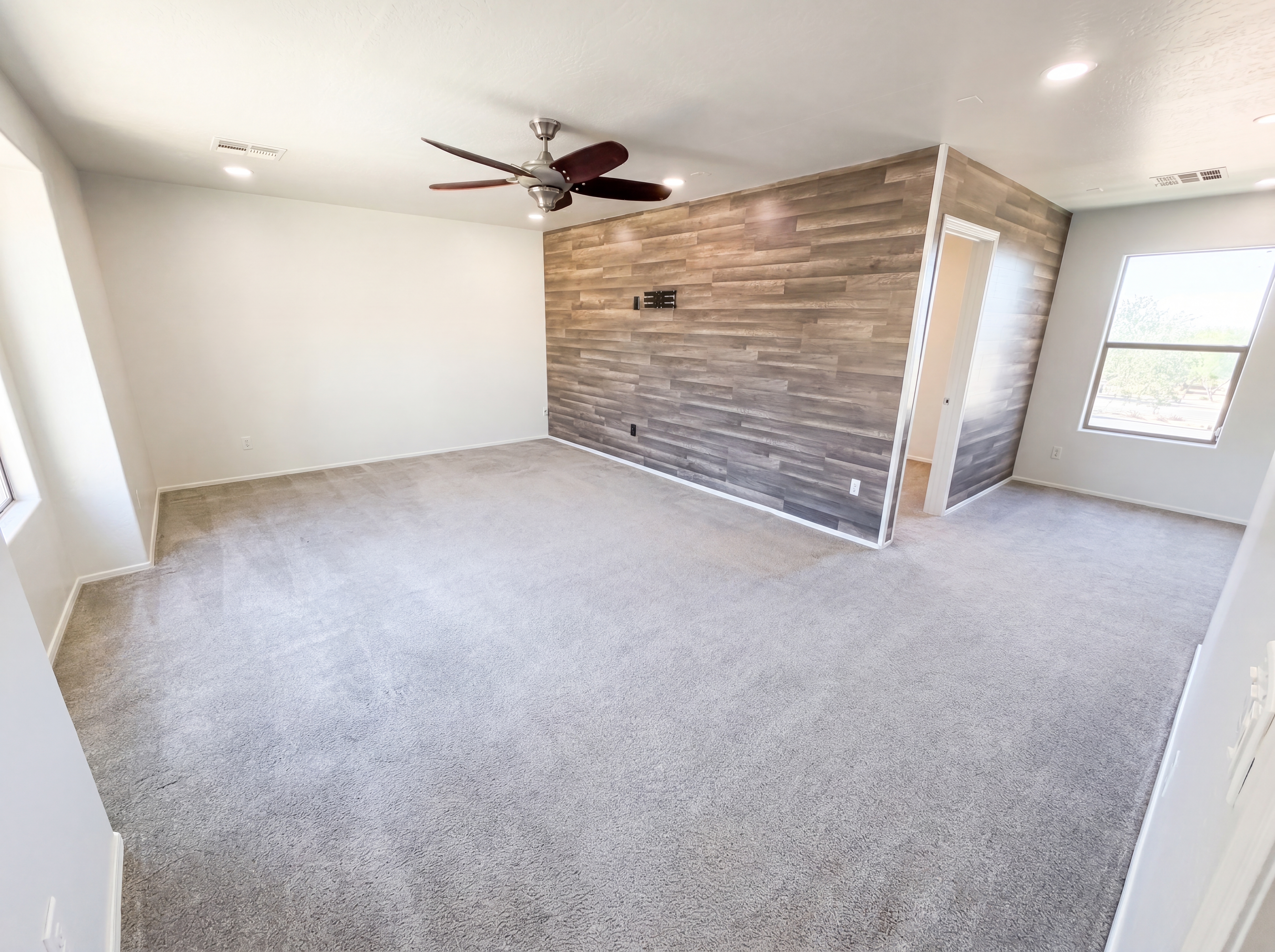 Photo 12 of 40 of 2513 W Florentine Rd, Phoenix, AZ