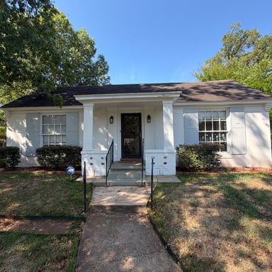 Property photo 1 of 1113 Sylvan Ave