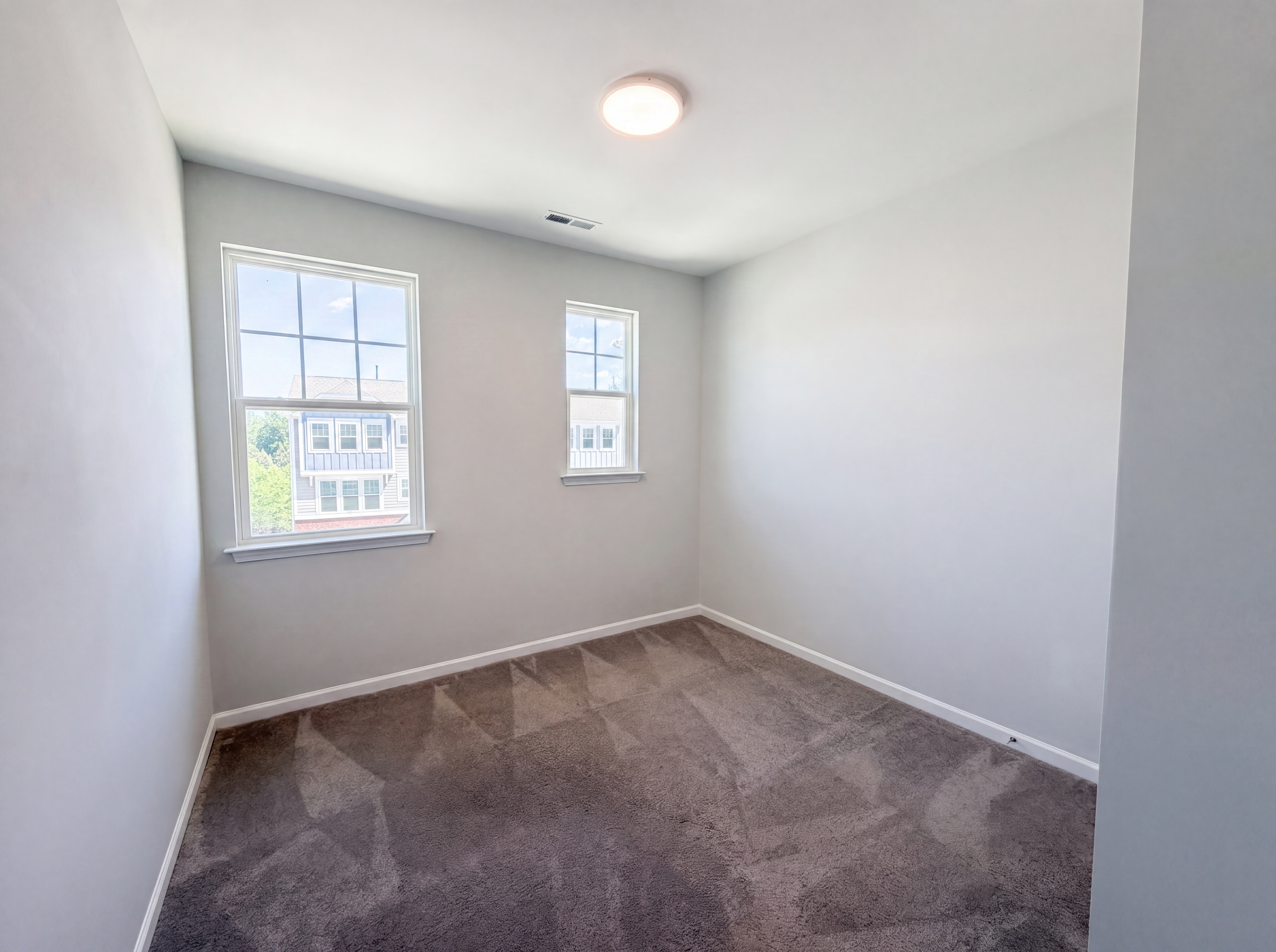 Photo 12 of 19 of 1026 Commack Dr, Durham, NC