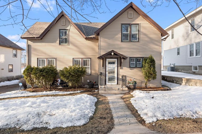 324 E Pearl St, Owatonna, MN 55060 Opendoor