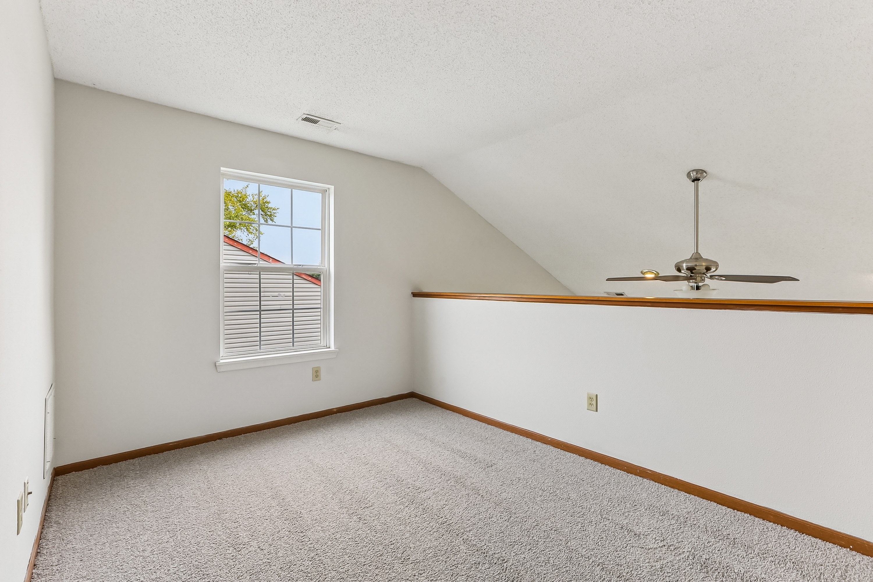 Photo 33 of 44 of 165 Harts Ford Way, Brownsburg, IN