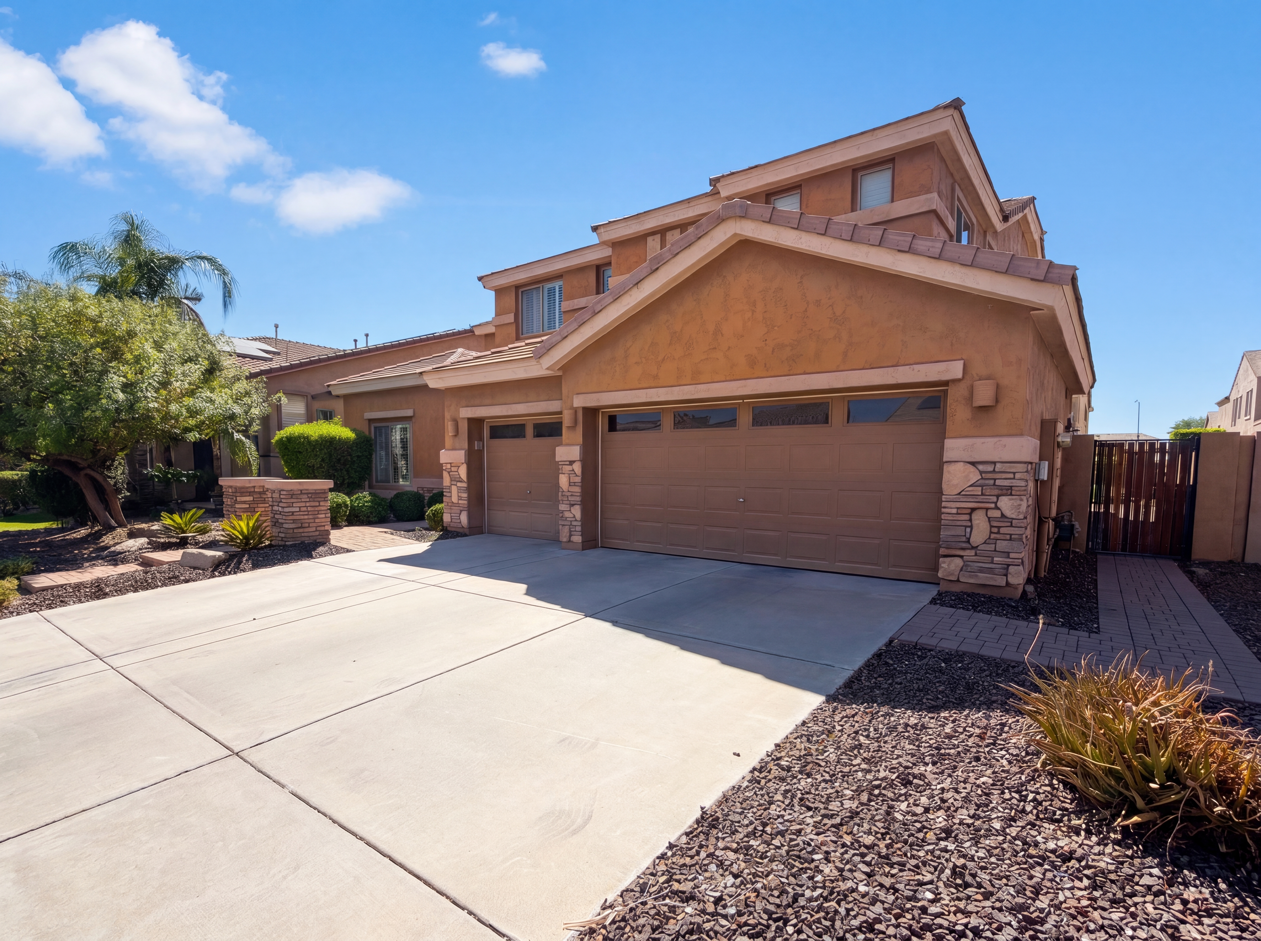 Photo 34 of 37 of 5032 W Yearling Rd, Phoenix, AZ