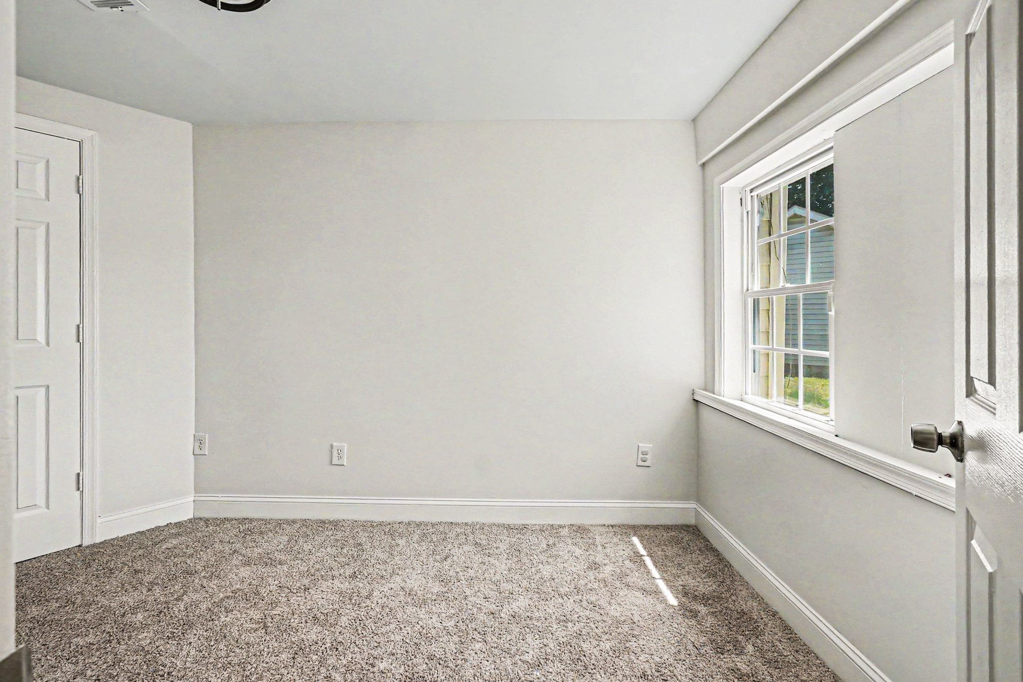 Photo 14 of 19 of 36 N Purdue Ave, New Castle, DE