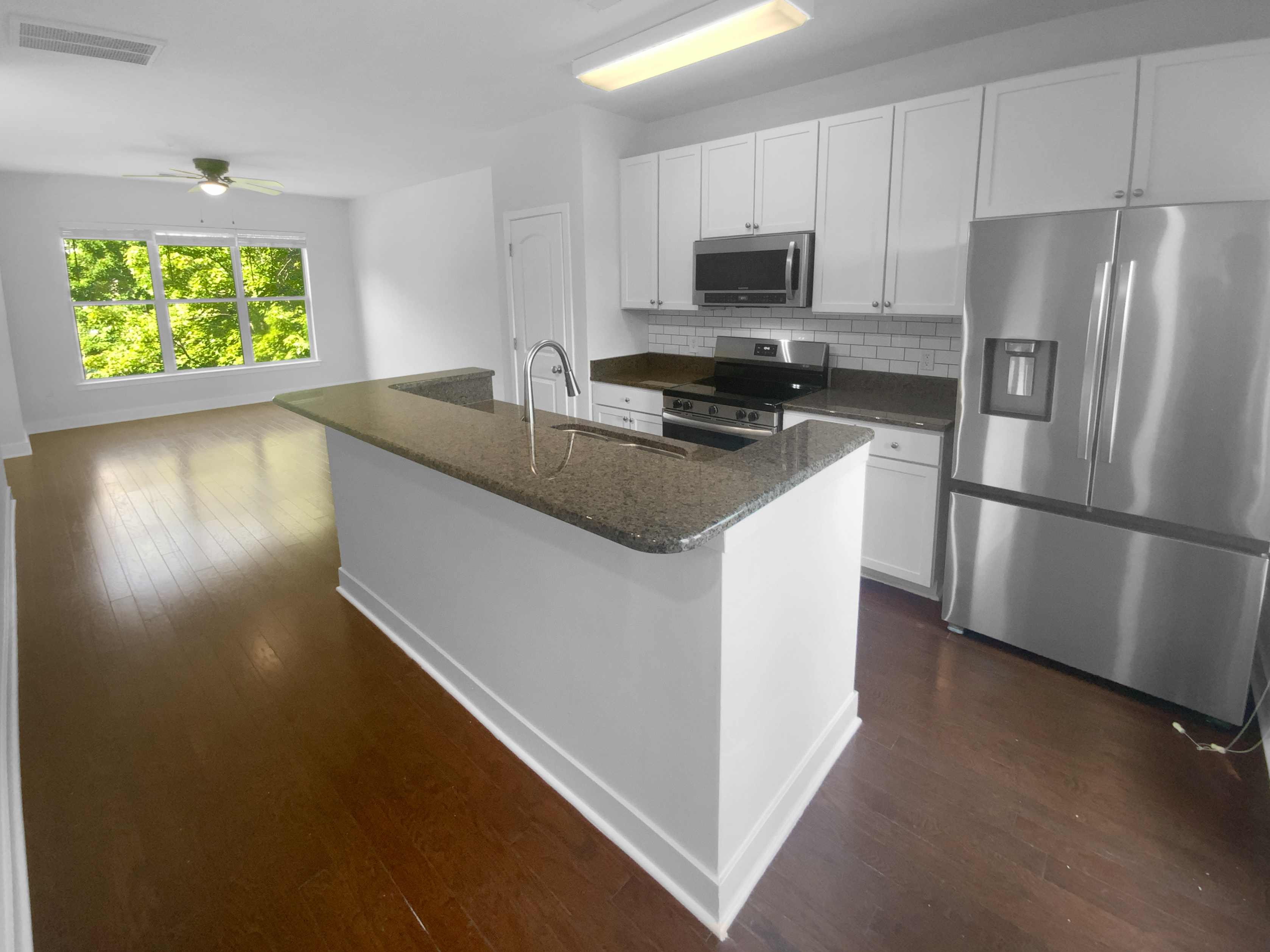 Photo 6 of 25 of 1031 Skyline View Way, Charlotte, NC