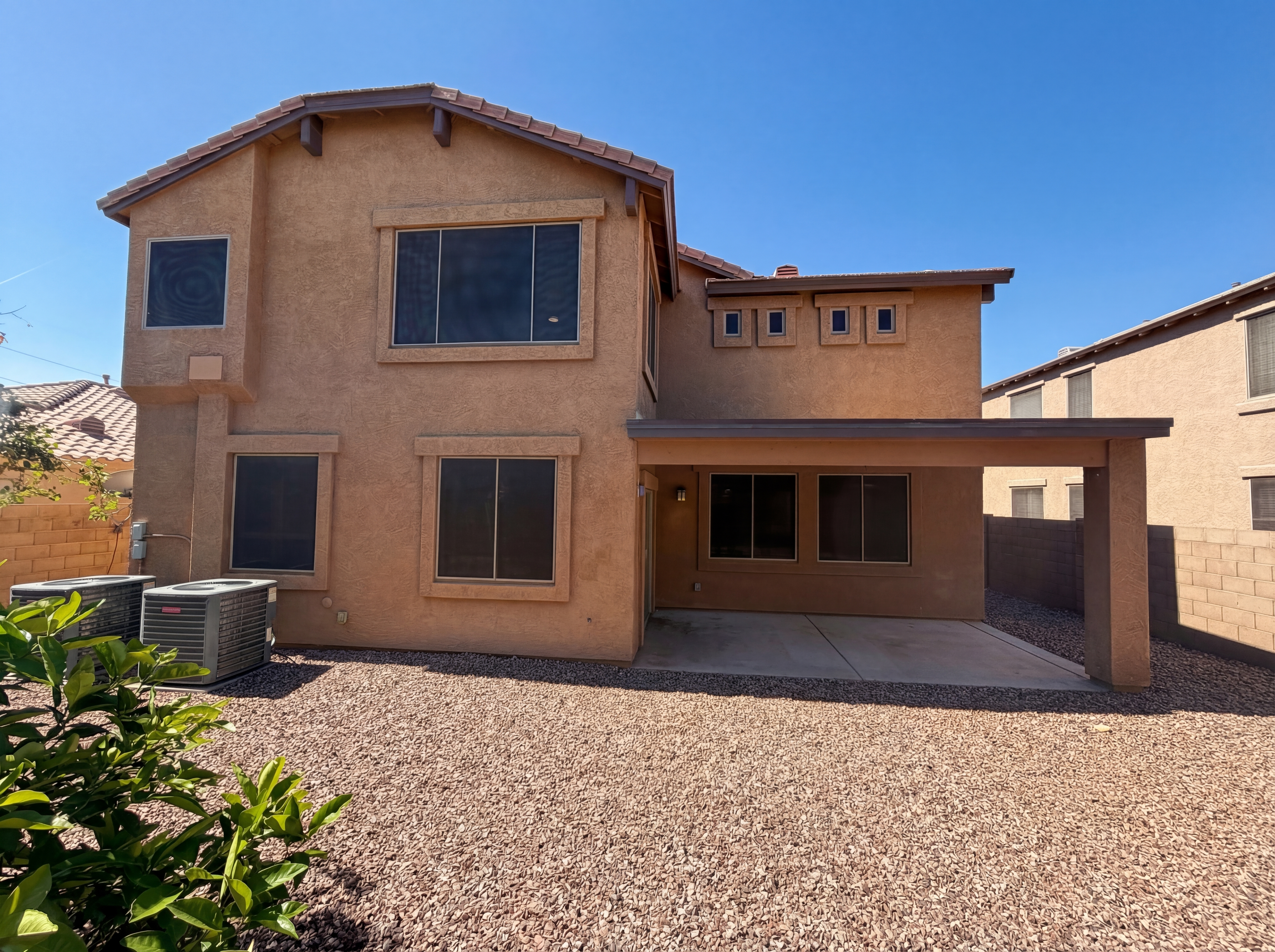 Photo 5 of 39 of 2634 E Ridge Creek Rd, Phoenix, AZ
