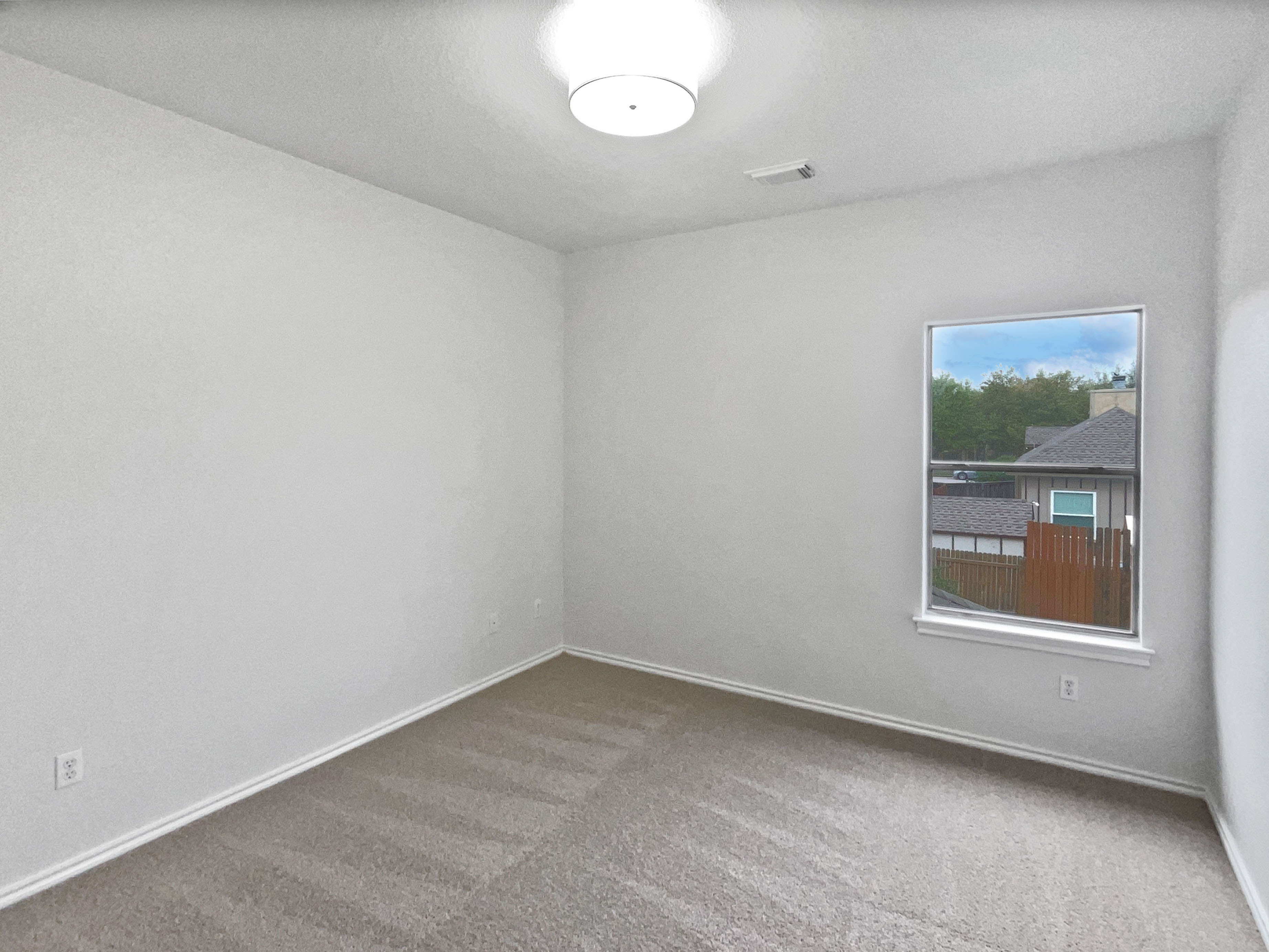 Photo 22 of 29 of 19500 Morgana Dr, Pflugerville, TX