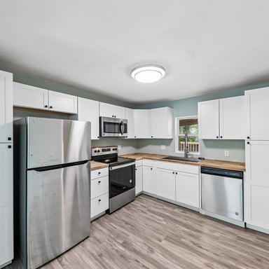 Property photo 2 of 920 Maupin St