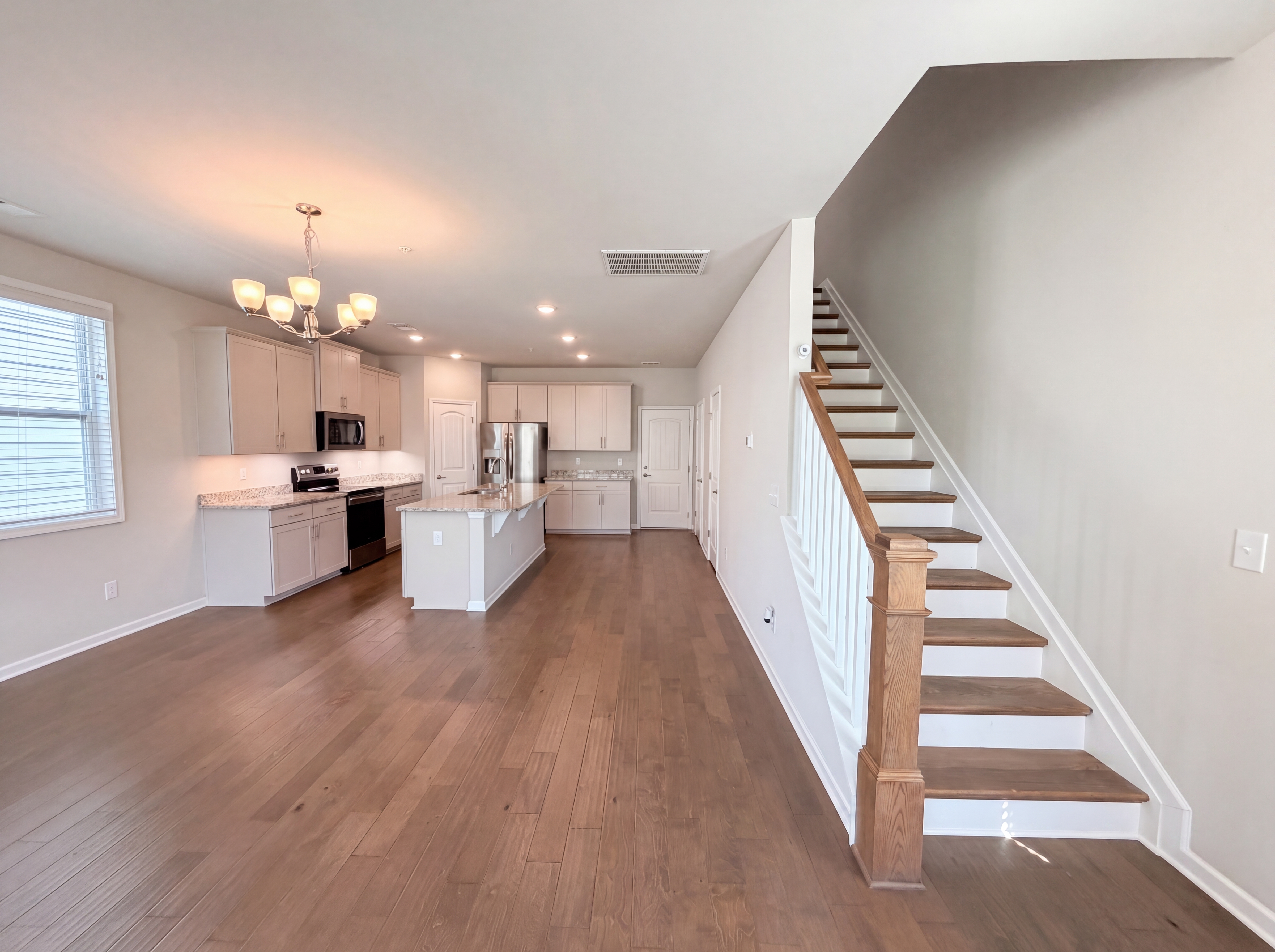 Photo 9 of 21 of 415 Prestige Ct, Pleasant View, TN