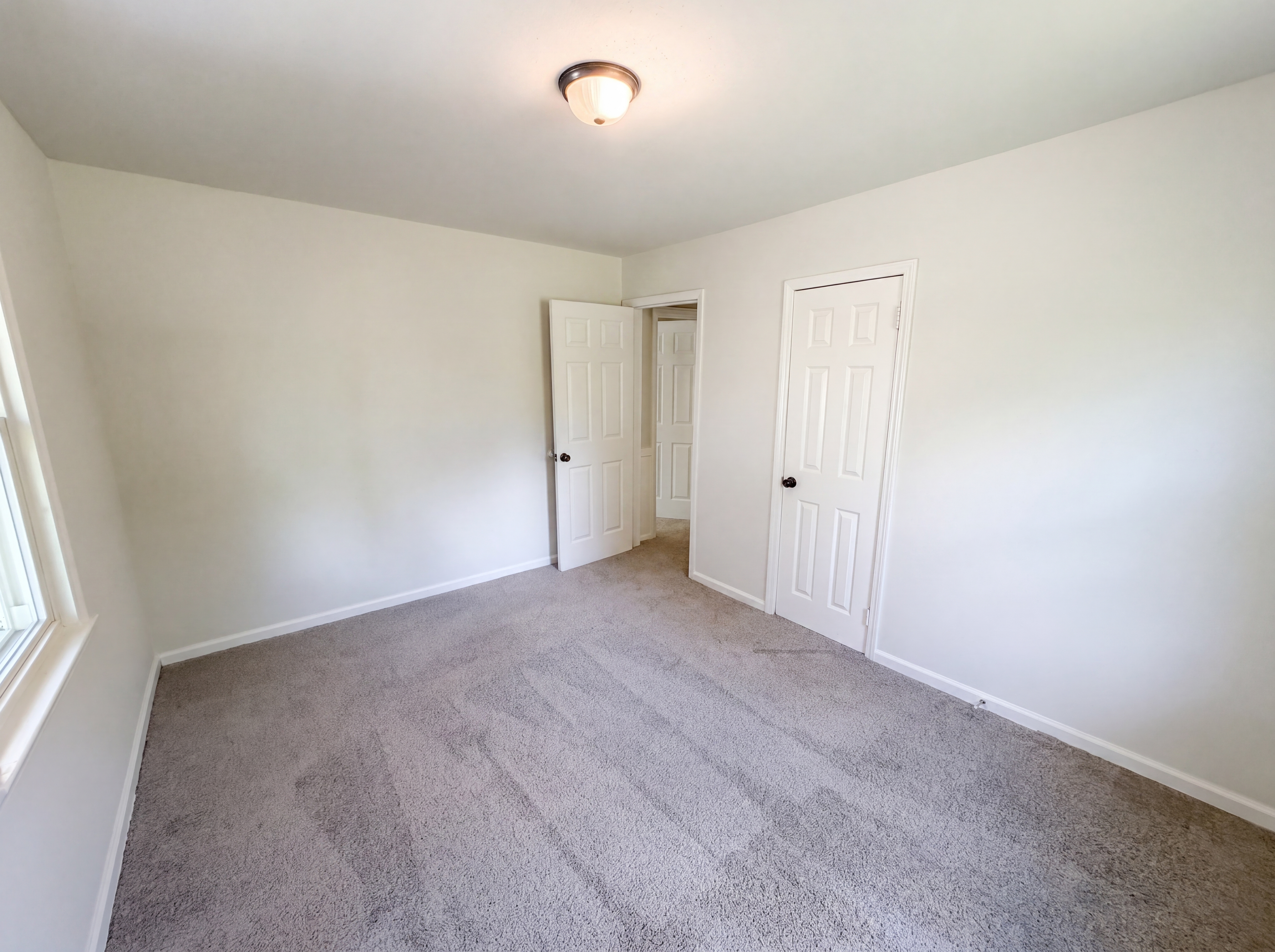 Photo 12 of 16 of 314 Langston Dr, Greenville, SC
