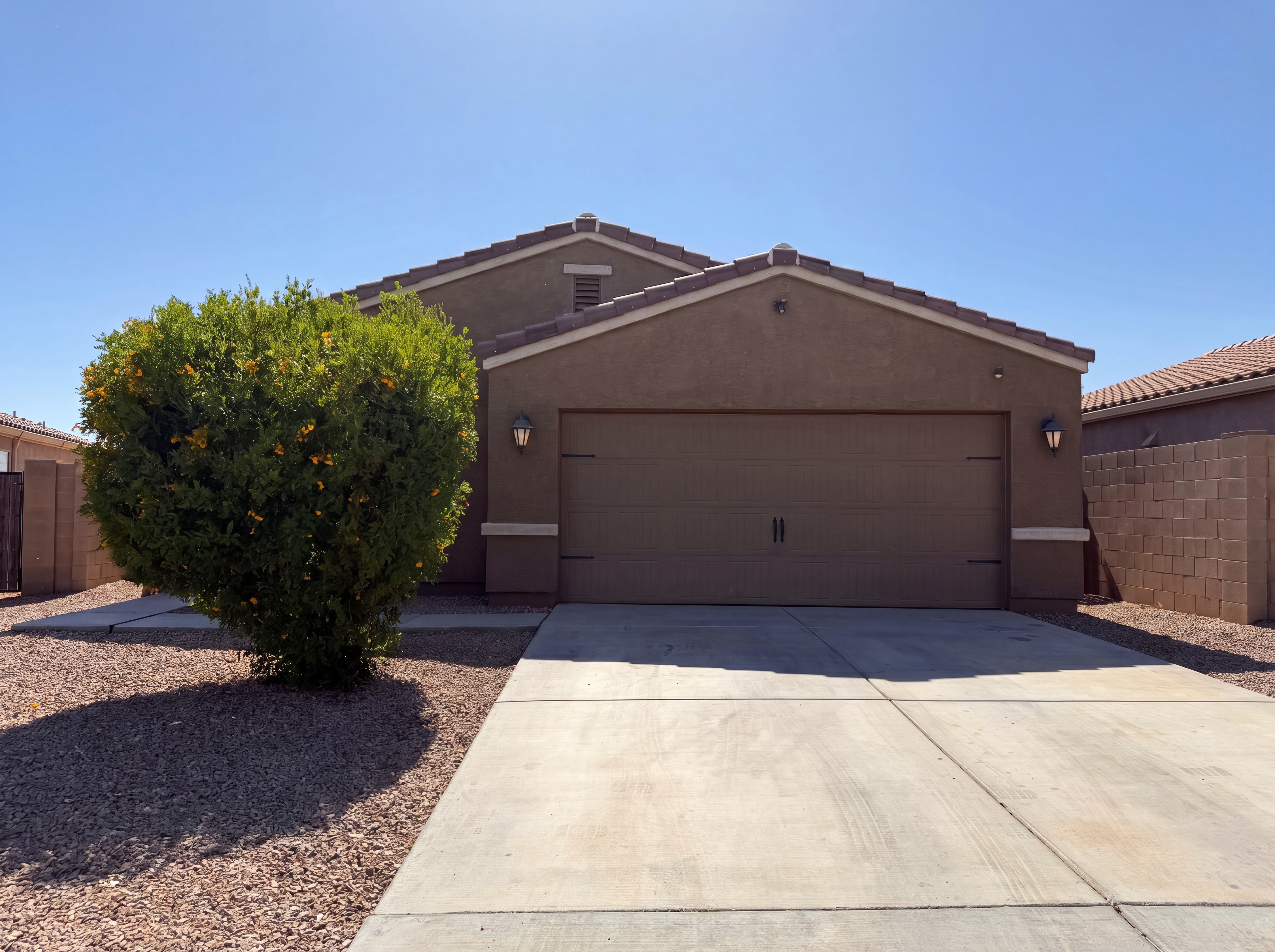 Photo 15 of 20 of 30344 N Juniper Dr, Florence, AZ