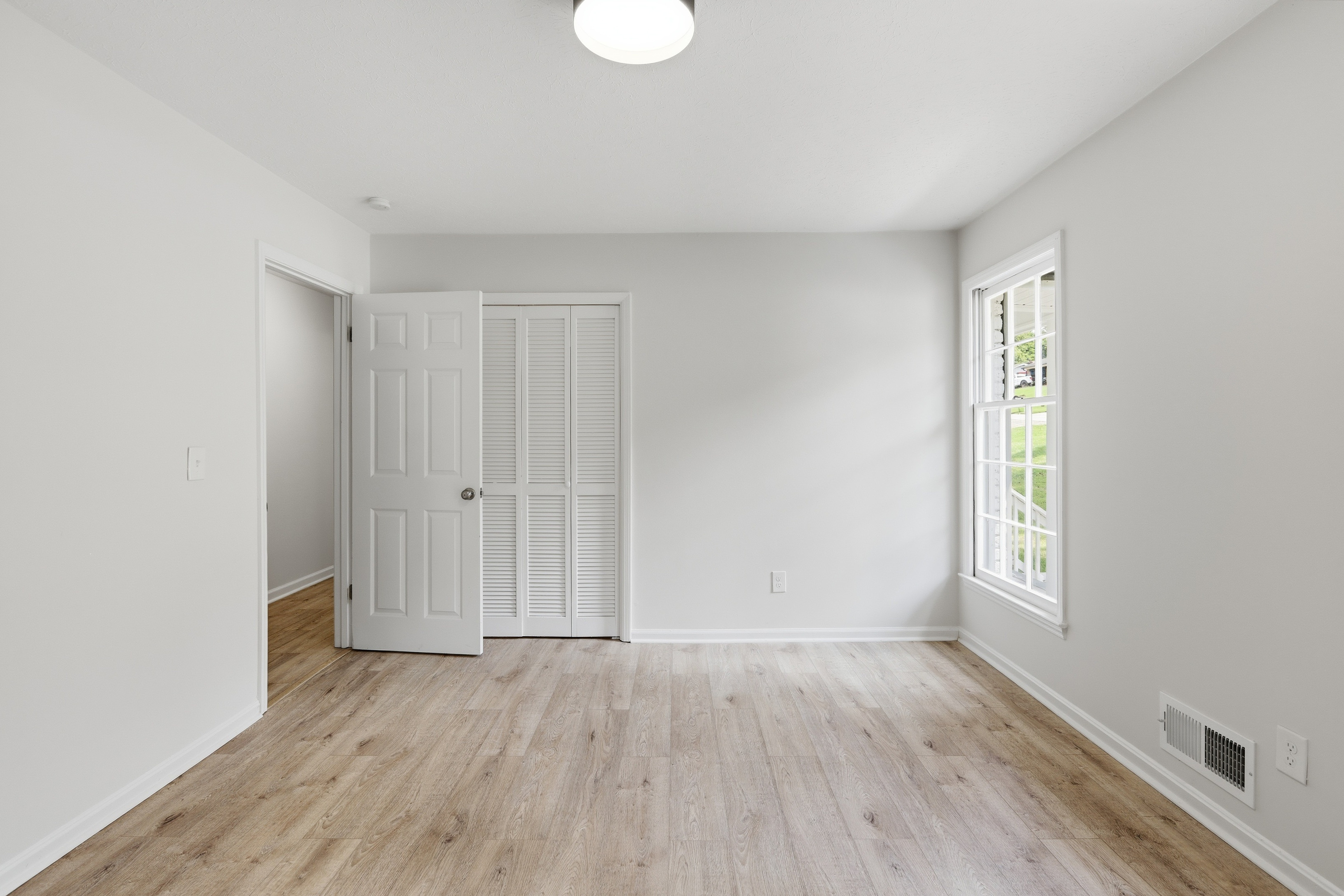 Photo 16 of 27 of 3300 S Whisper Dr, Douglasville, GA