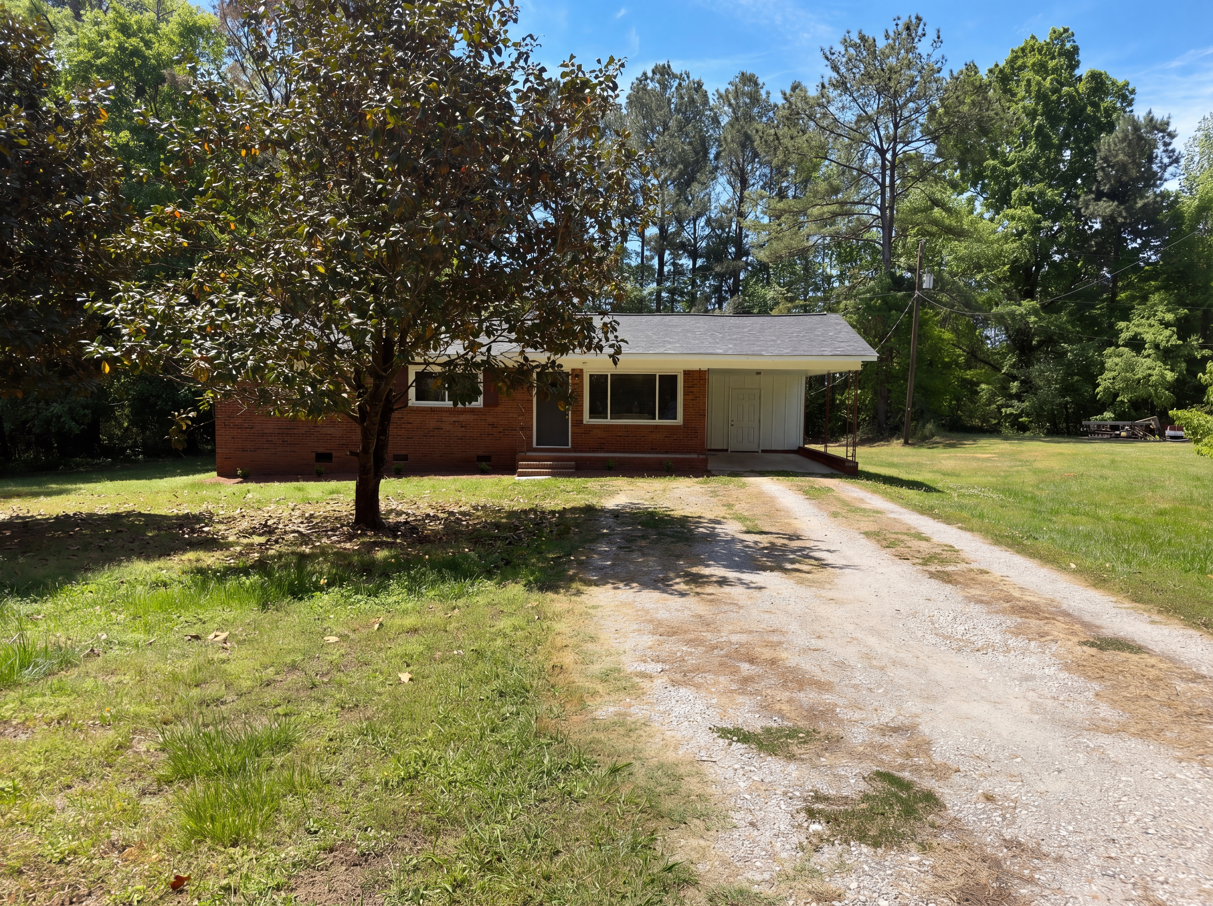 Photo 14 of 16 of 2155 Airdale Rd, Lancaster, SC