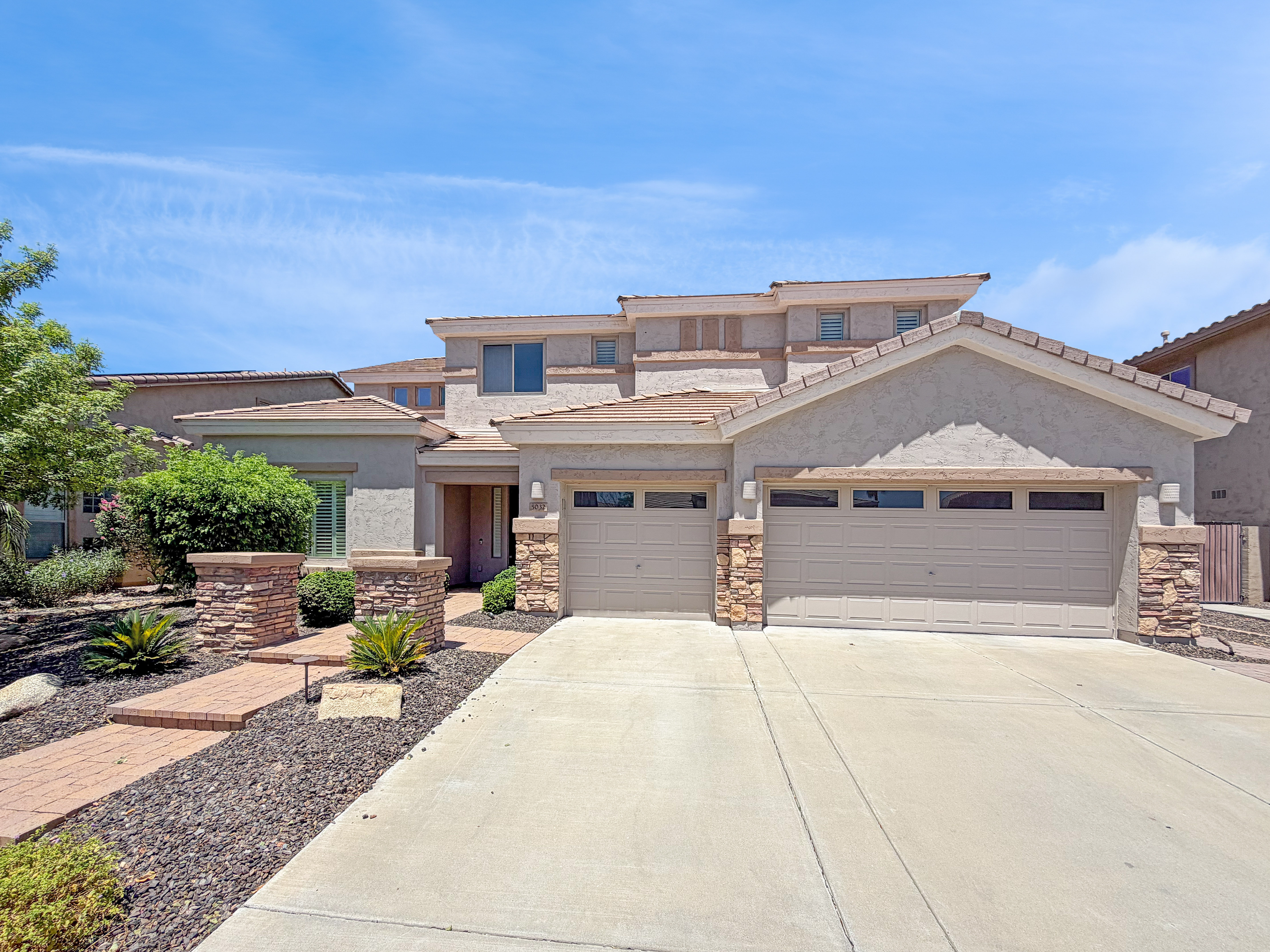 Photo 39 of 43 of 5032 W Yearling Rd, Phoenix, AZ
