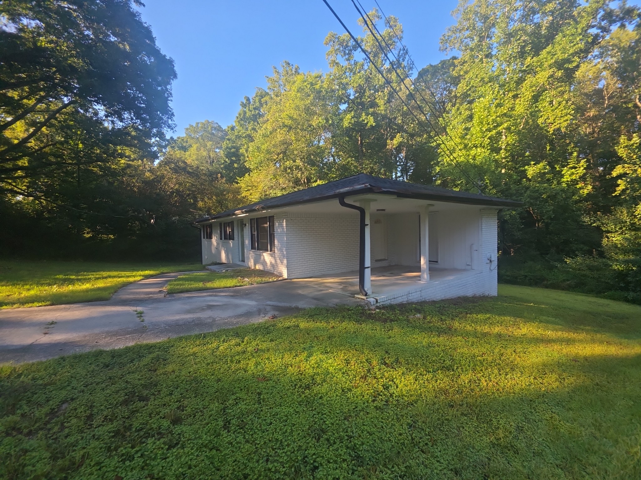 Photo 28 of 33 of 6489 N Sweetwater Rd, Lithia Springs, GA