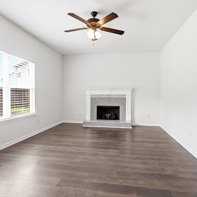Property photo 3 of 77 Hamil Ct NW