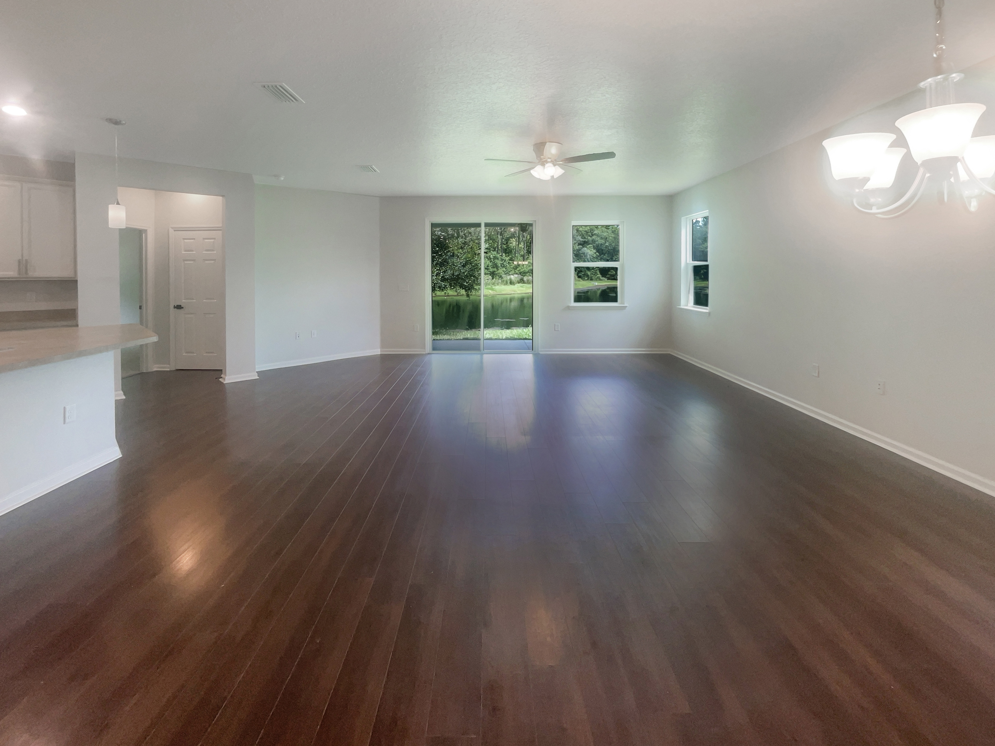 Photo 3 of 22 of 3106 Angora Bay Dr, Middleburg, FL