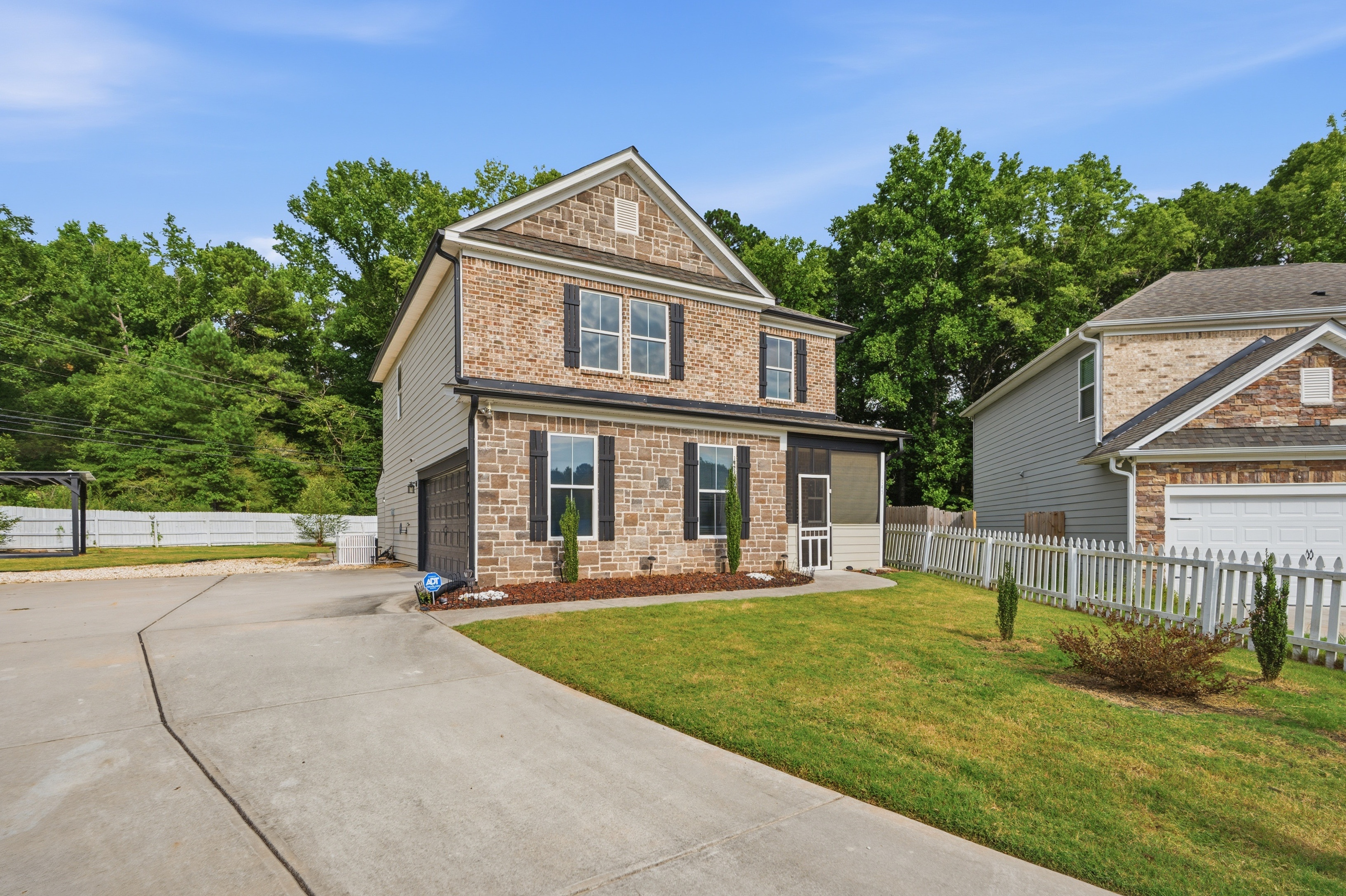 Photo 7 of 36 of 145 Hunts Mill Cir, Griffin, GA