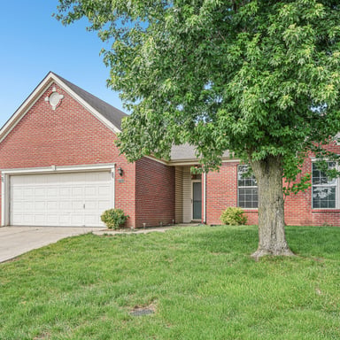 Property photo 1 of 2082 Lawrin Ct