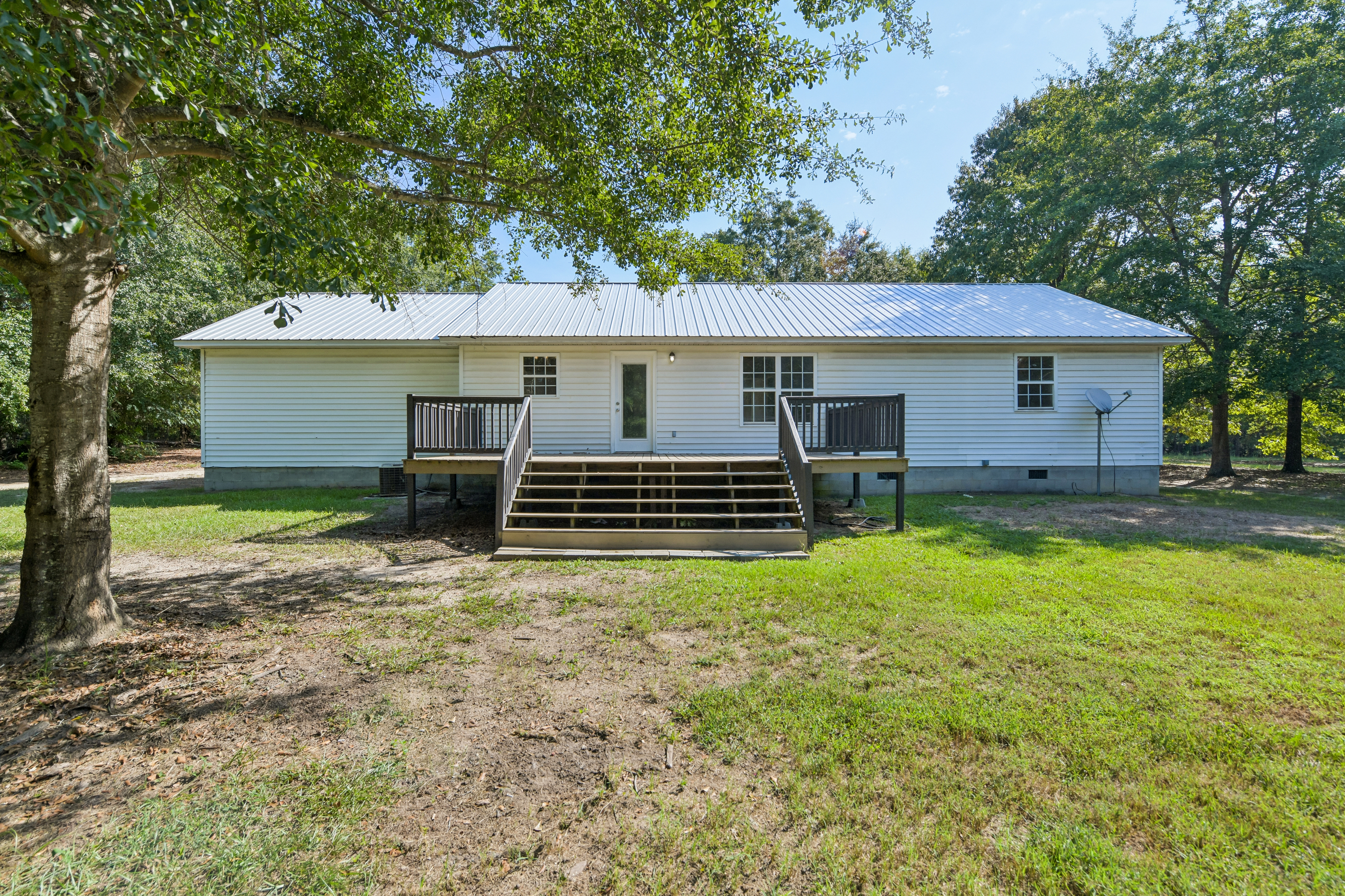 Photo 5 of 33 of 191 Mount Pleasant Church Rd, Gordon, GA