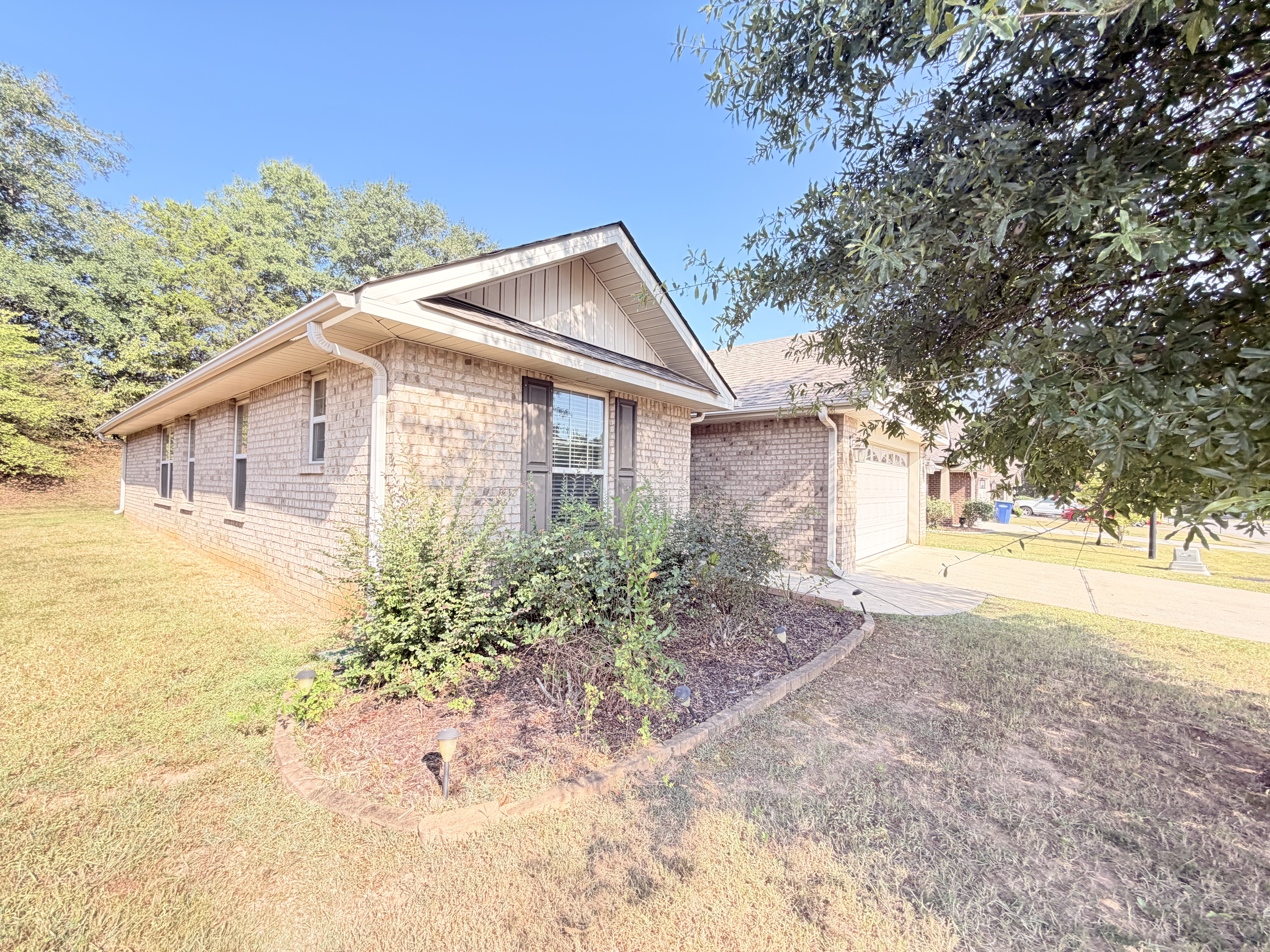 Photo 19 of 20 of 316 Vincent St, Alabaster, AL