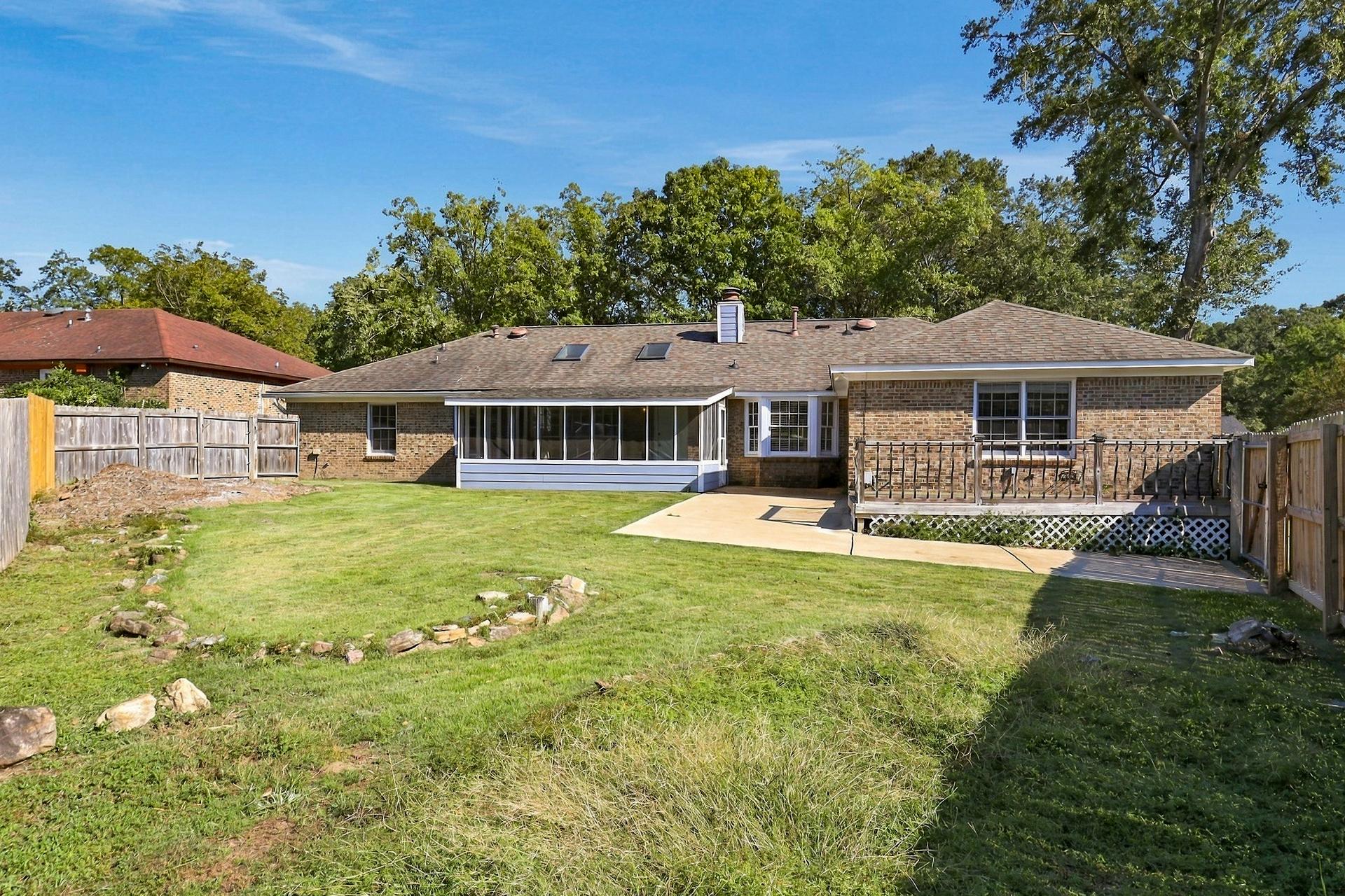 Photo 5 of 20 of 4303 Castlewood Pkwy, Columbus, GA