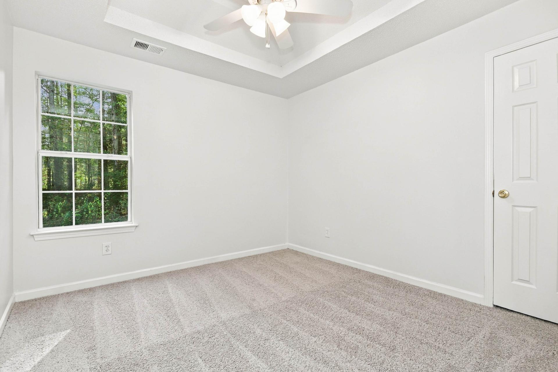 Photo 15 of 22 of 96 Ashtonbrook Dr, McDonough, GA