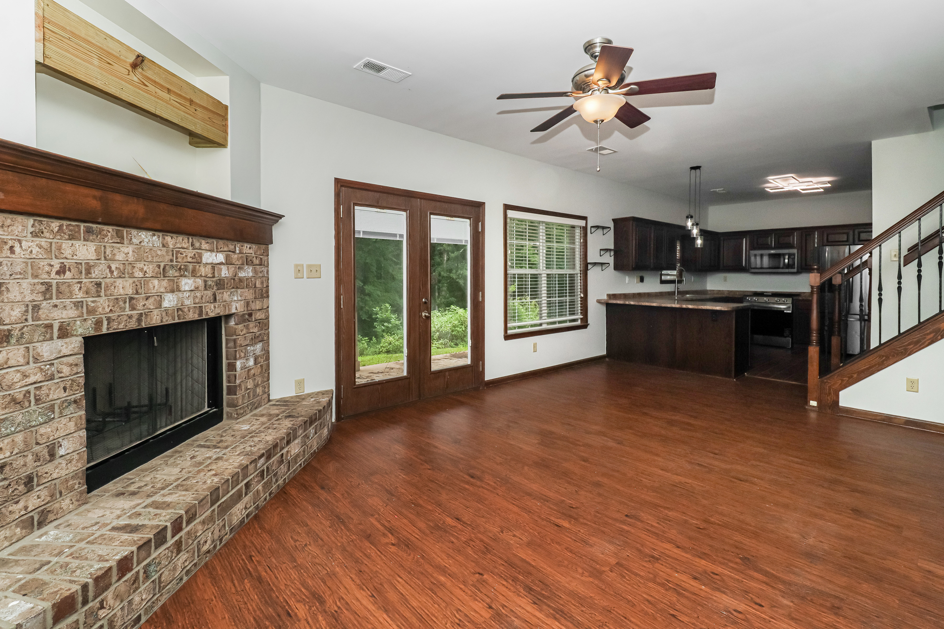 Photo 8 of 25 of 7632 Holly Springs Rd, Hernando, MS
