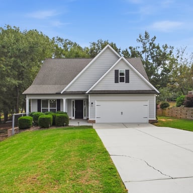 Property photo 1 of 2878 Oak Springs Dr
