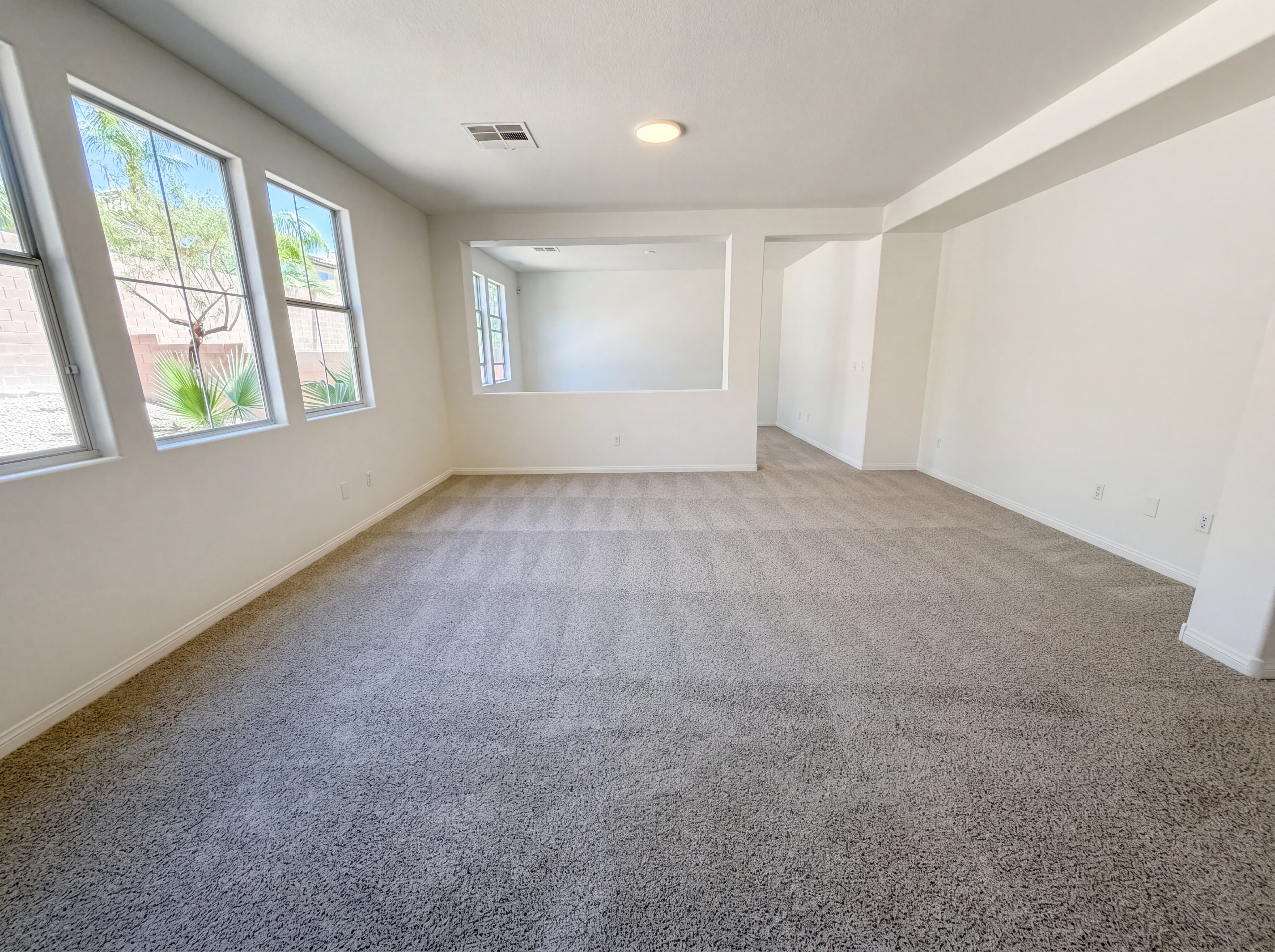 Photo 12 of 44 of 3216 Bonassola Ave, North Las Vegas, NV