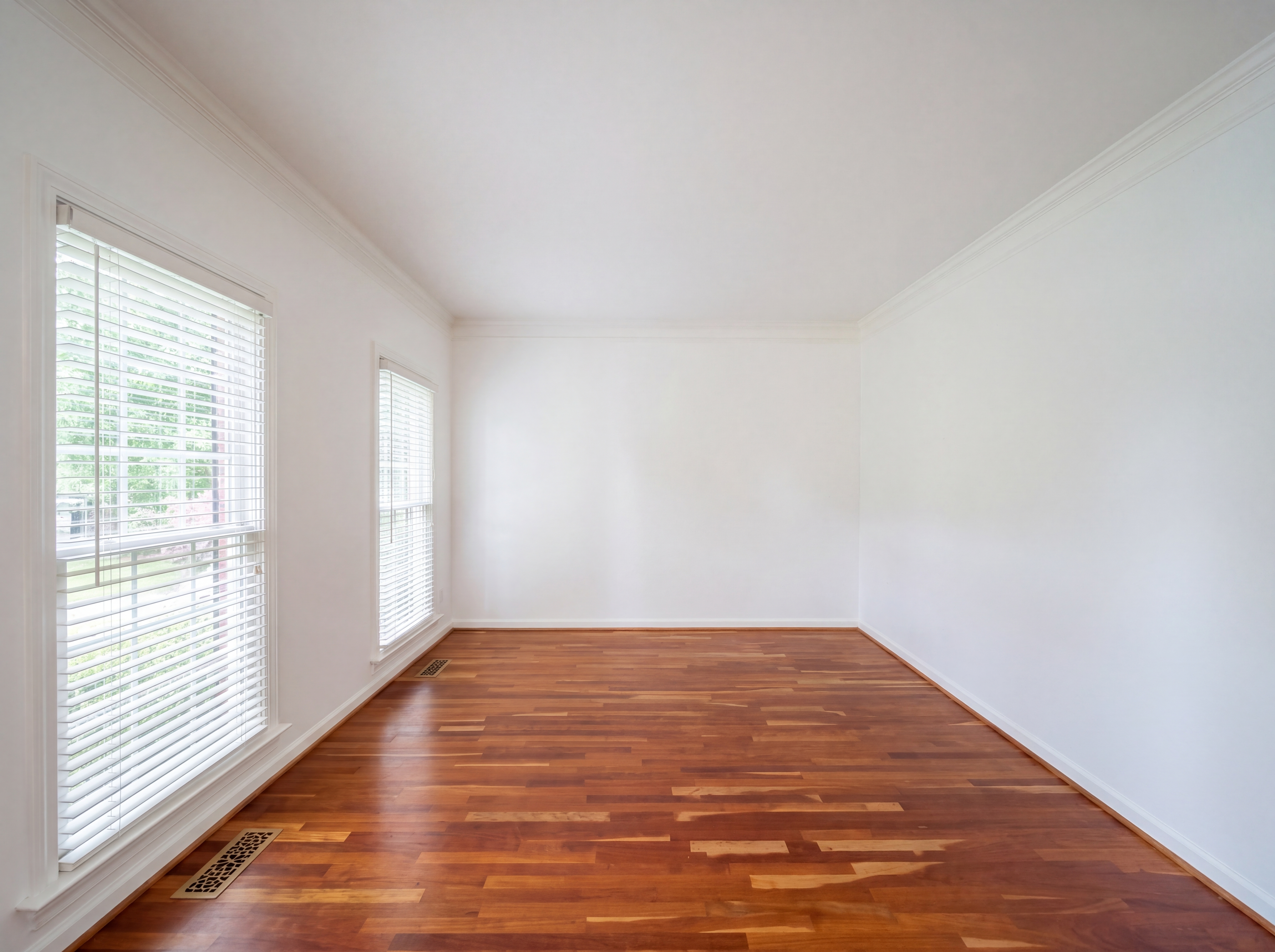 Photo 9 of 18 of 12341 Willingdon Rd, Huntersville, NC