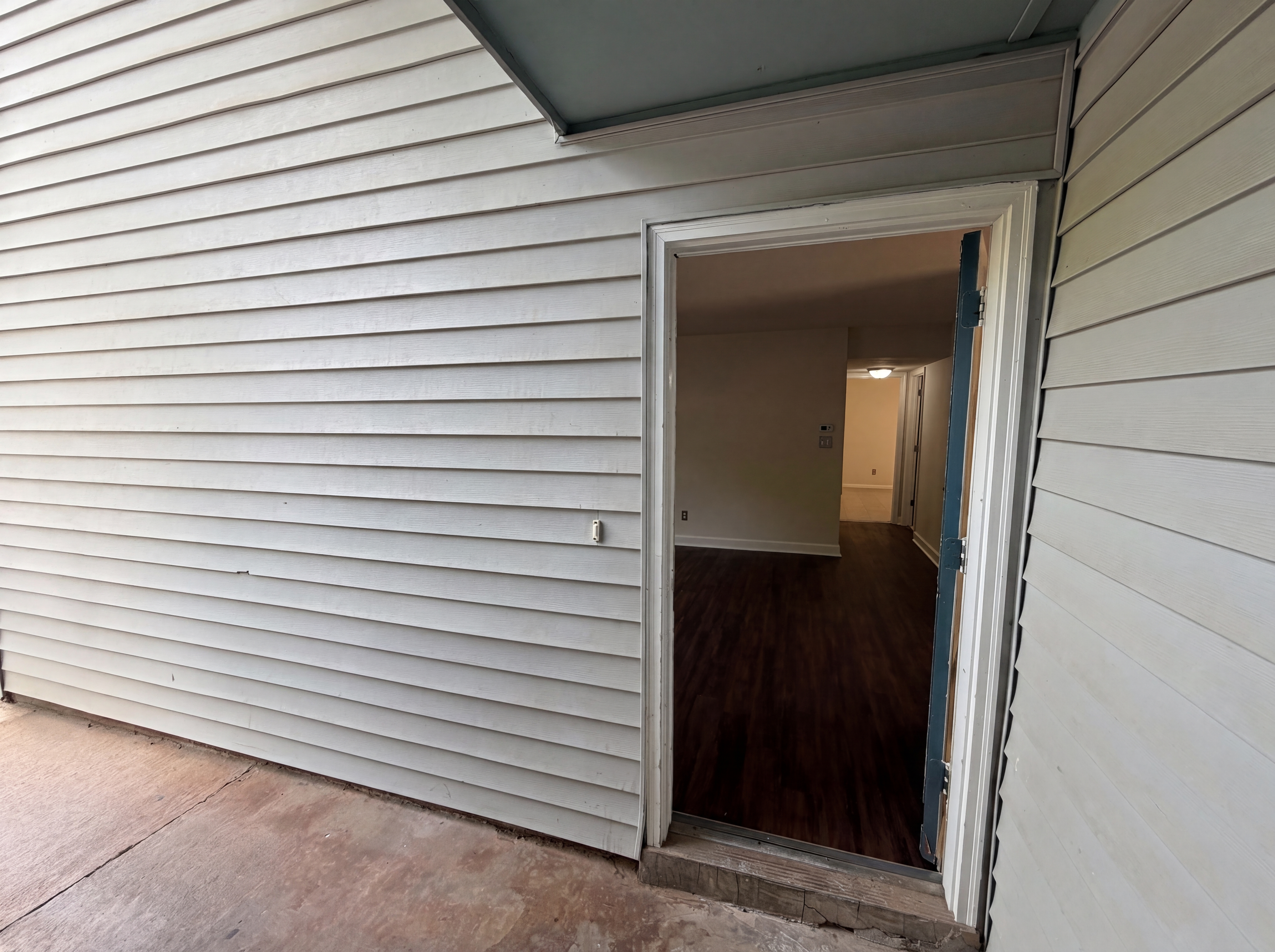 Photo 19 of 20 of 2020 Stoney Point Ln, Charlotte, NC