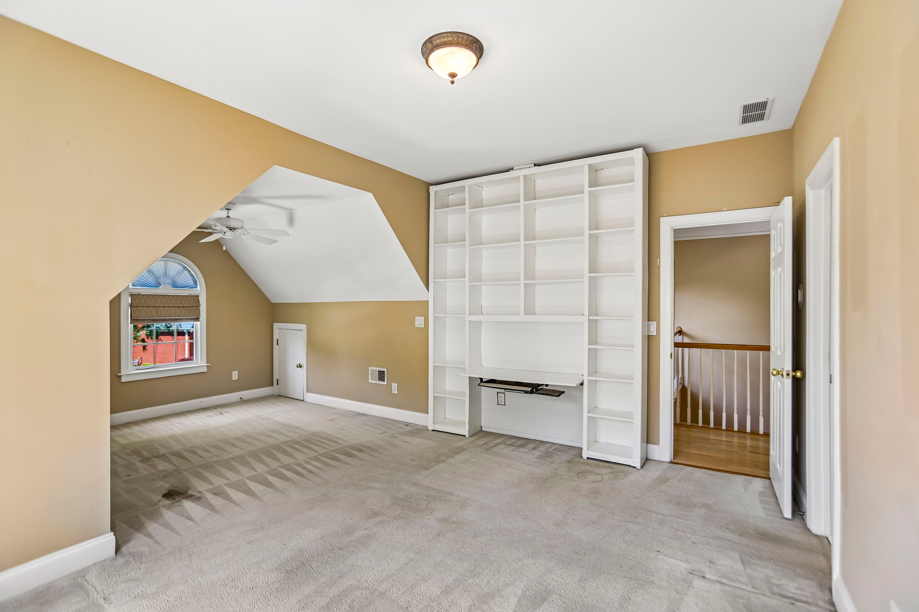 Photo 27 of 38 of 3054 Montclair Cir SE, Smyrna, GA