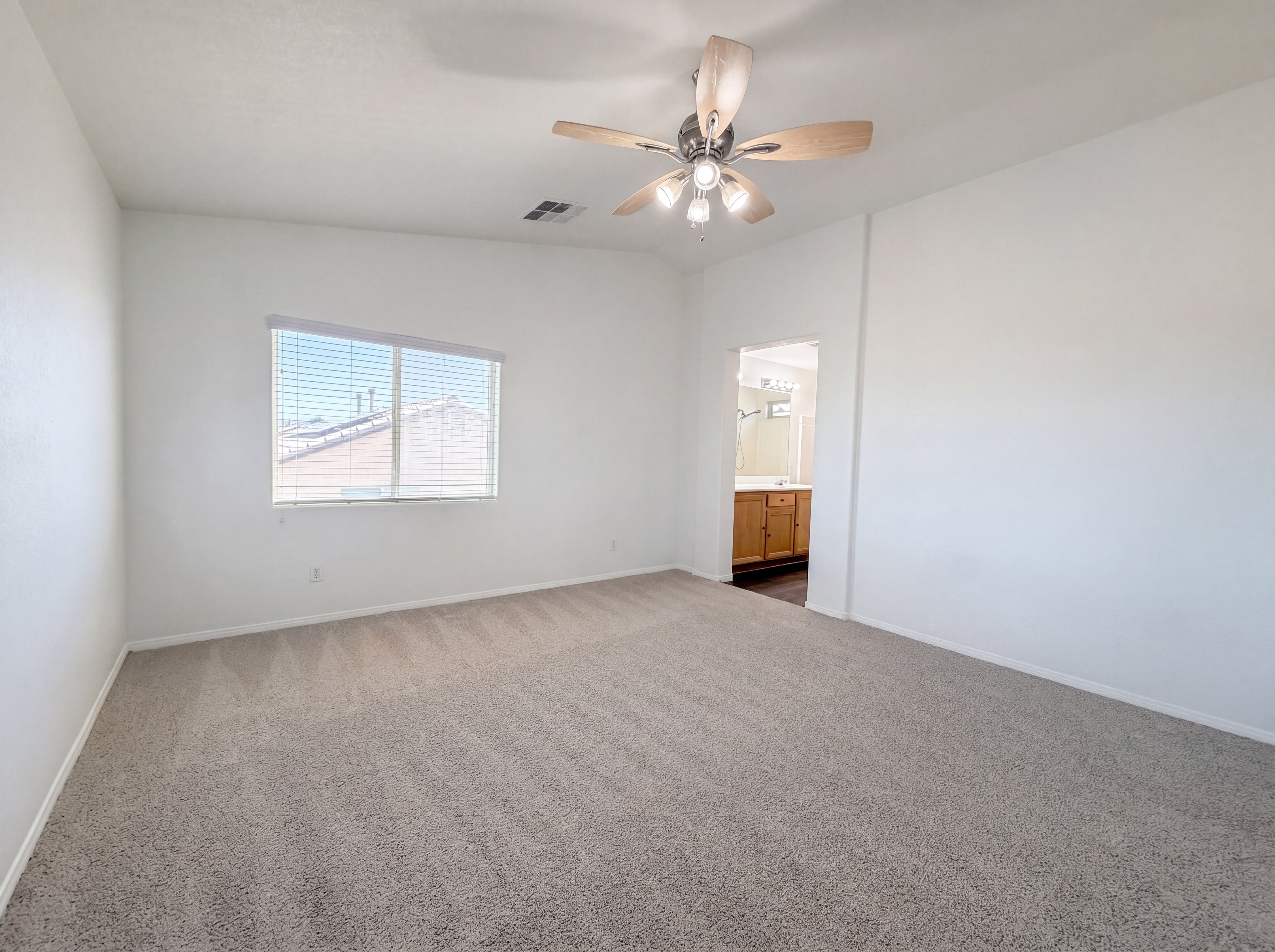 Photo 4 of 24 of 10506 Yuha Desert Ct, Las Vegas, NV