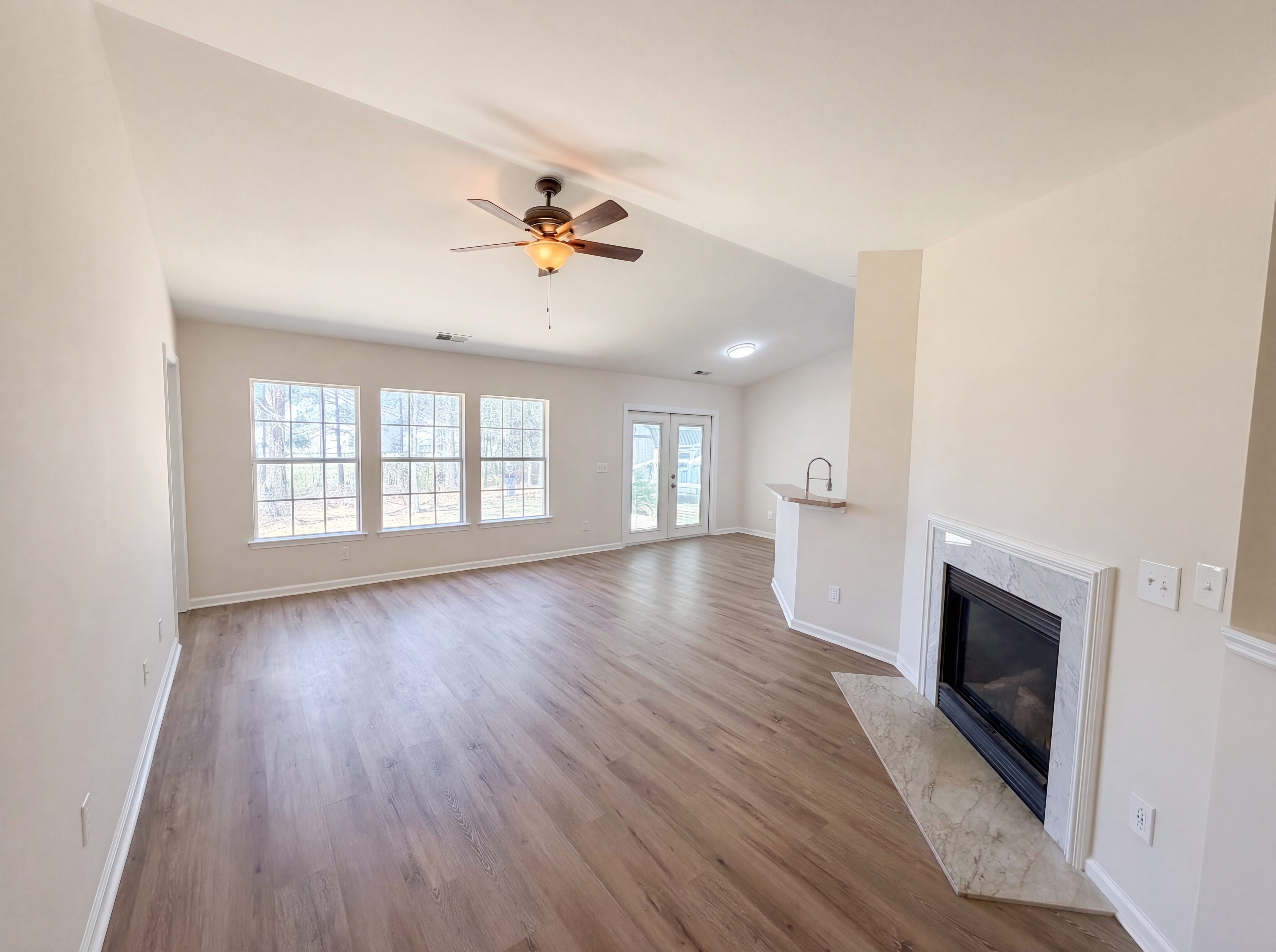 Photo 6 of 17 of 9794 Stockport Cir, Summerville, SC